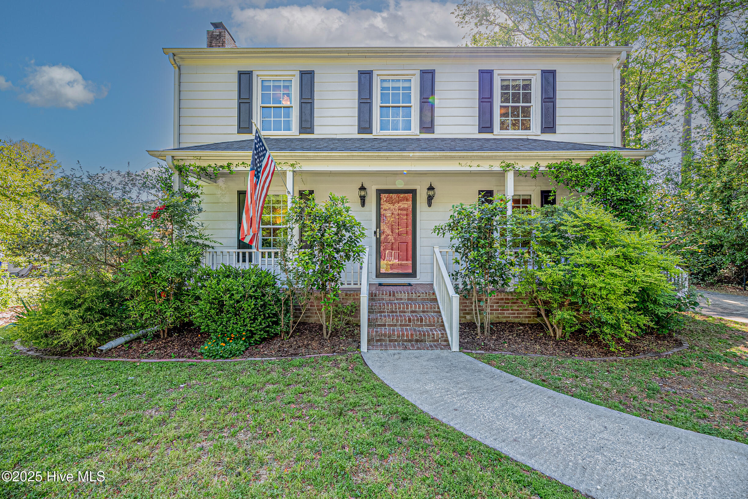 103 Amber Lane Property Photo