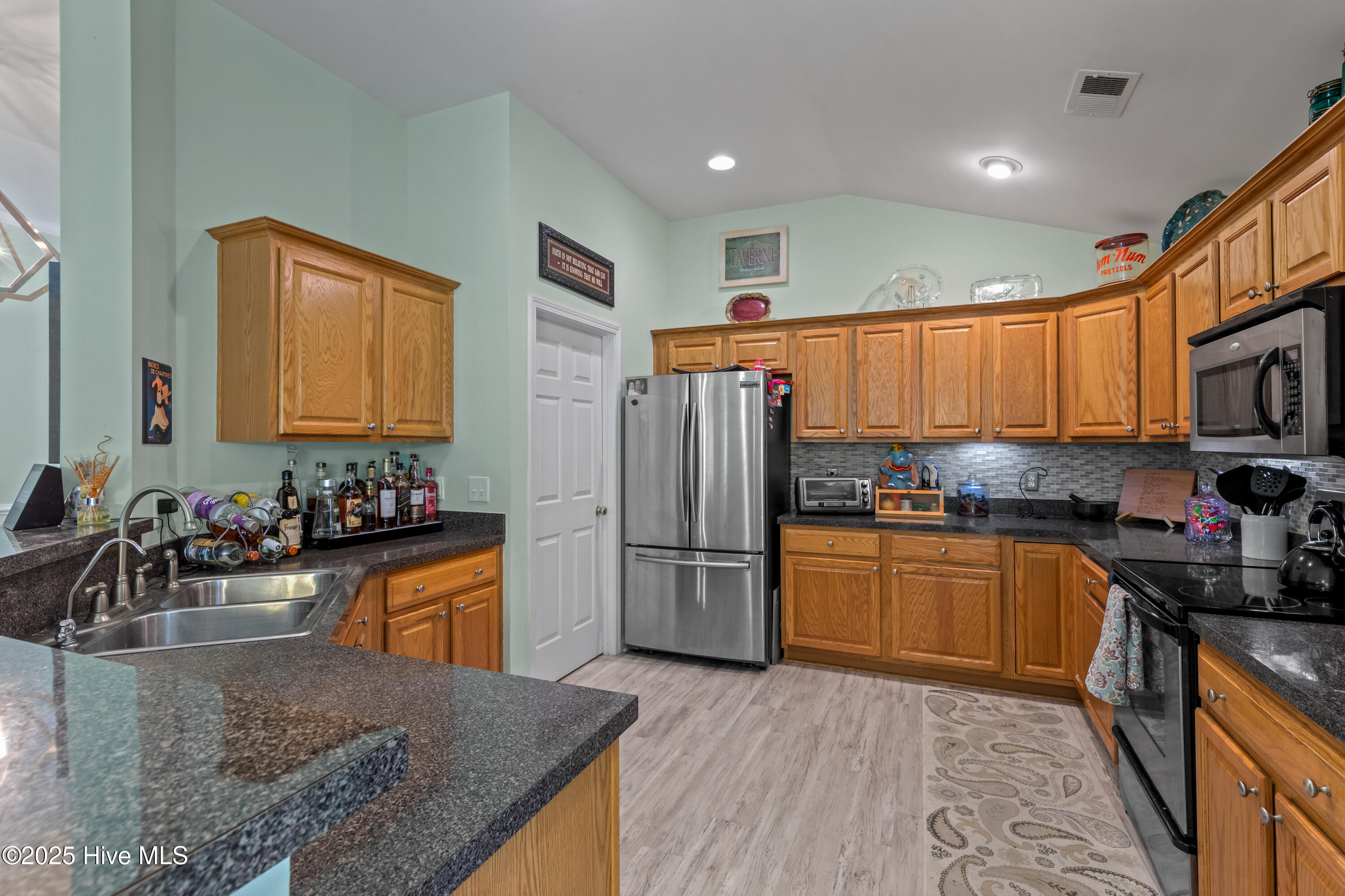 915 Corn Planters Circle Property Photo 23