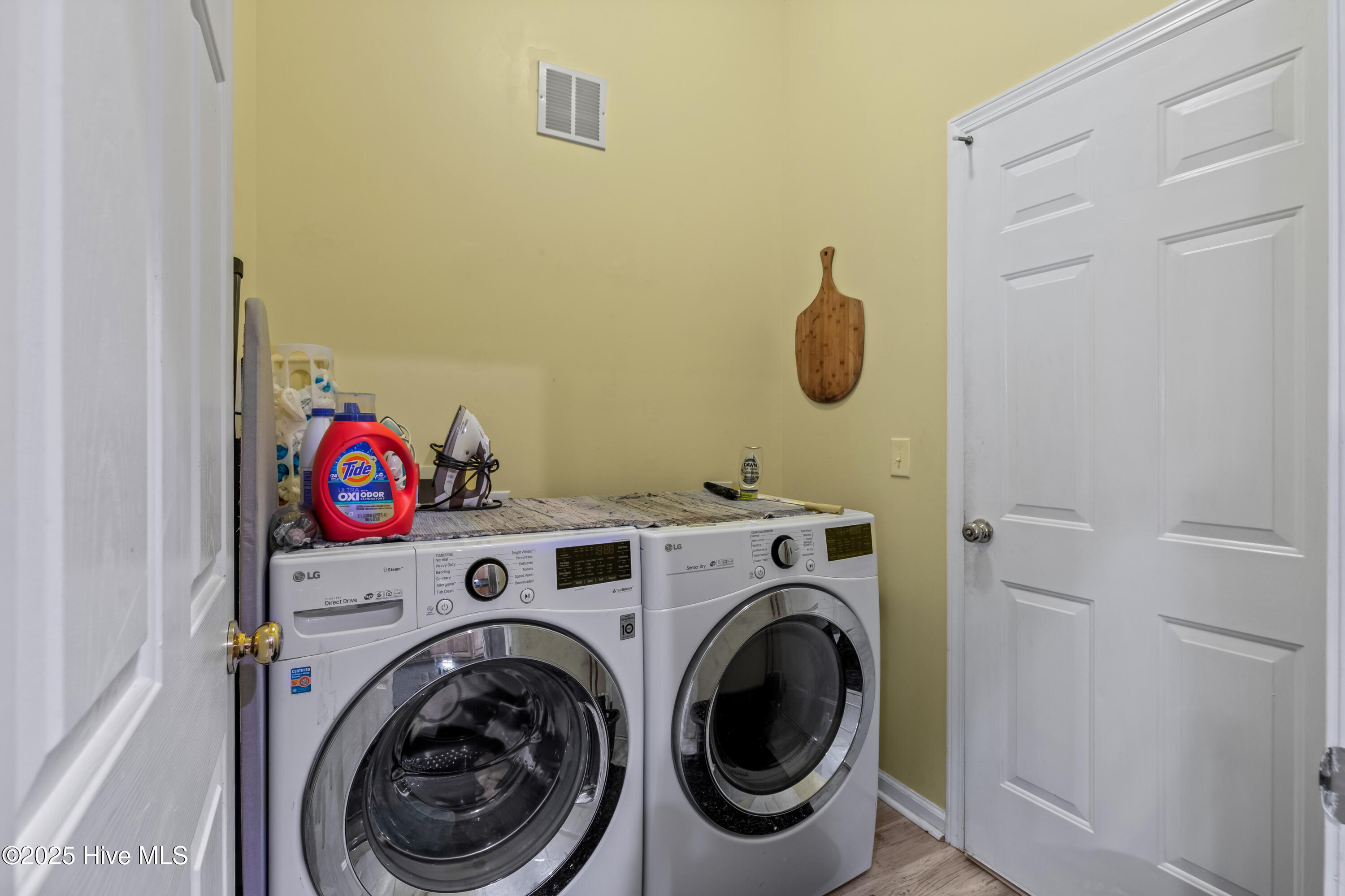 915 Corn Planters Circle Property Photo 26