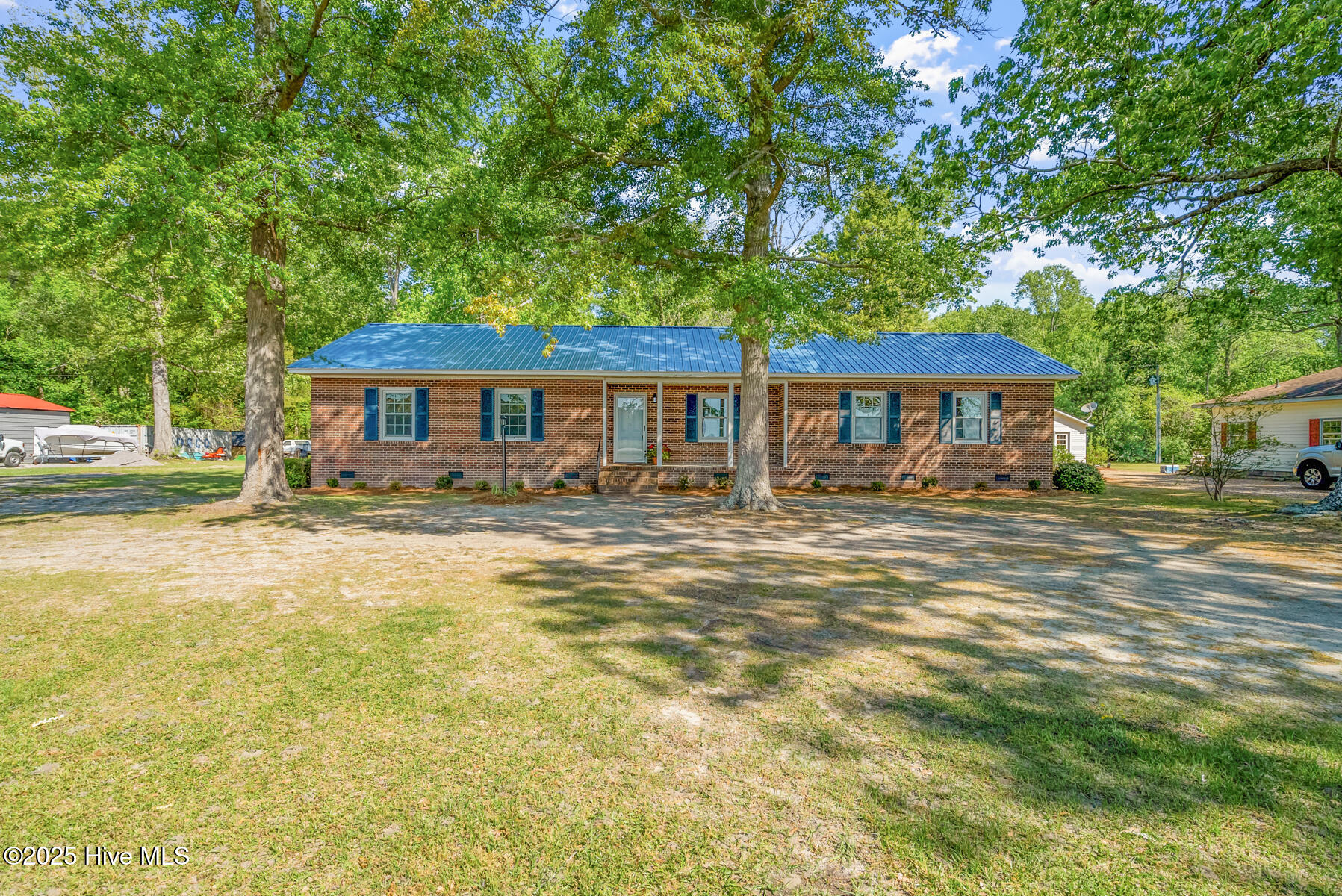 1155 4 Forks Road Property Photo