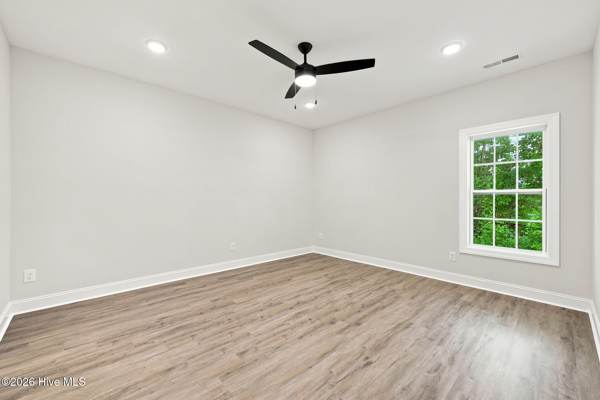 2020 Dartford Drive B Property Photo 28
