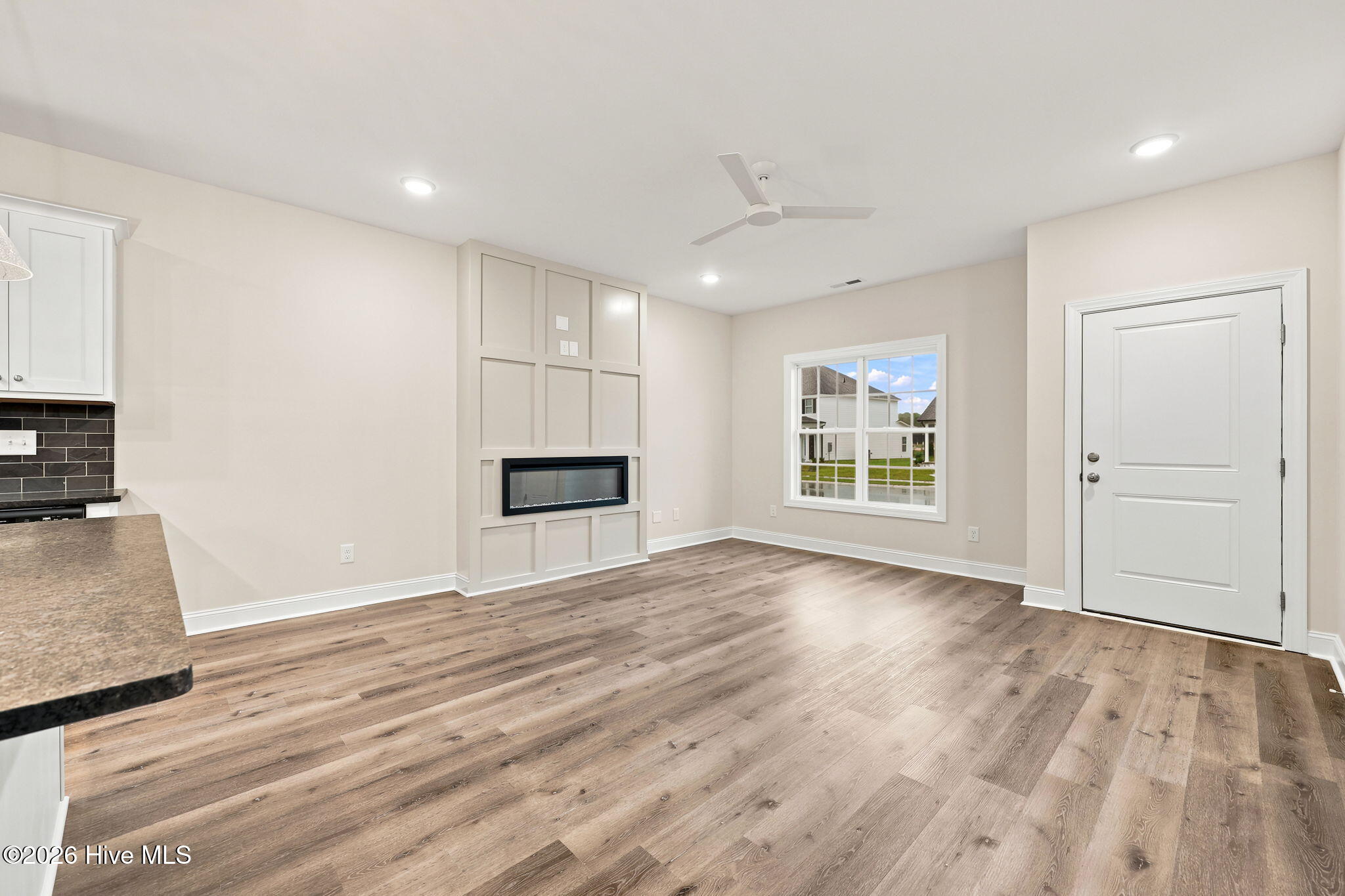 2020 Dartford Drive A Property Photo 4