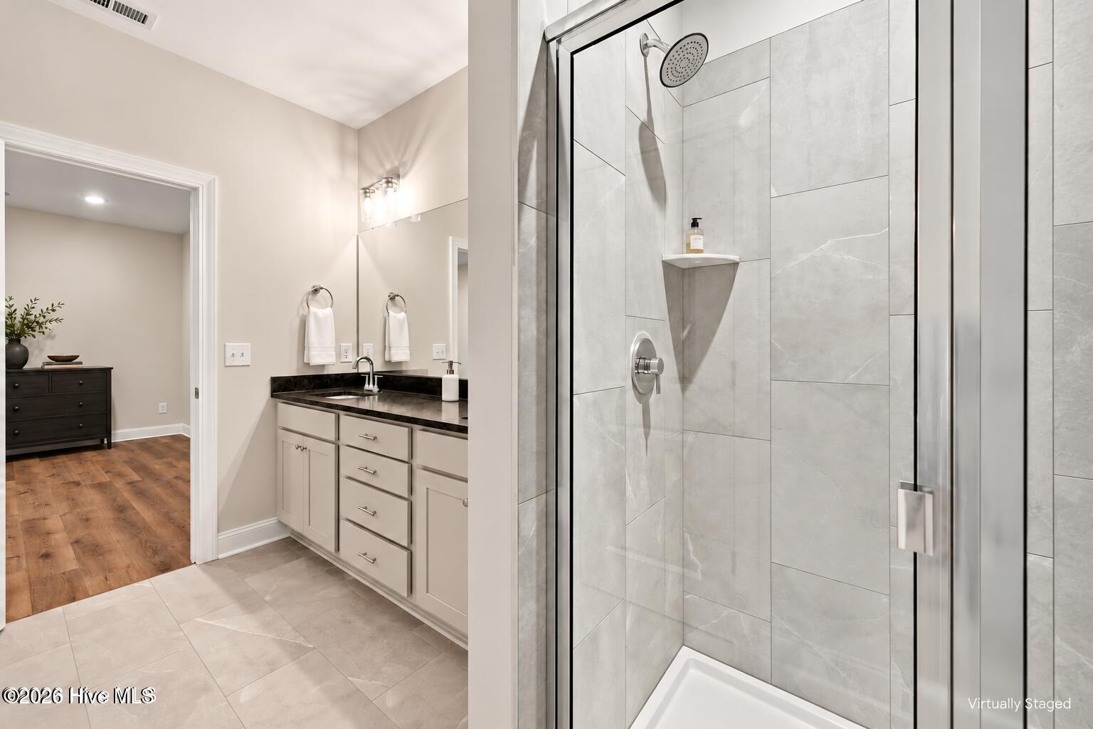 2020 Dartford Drive A Property Photo 15