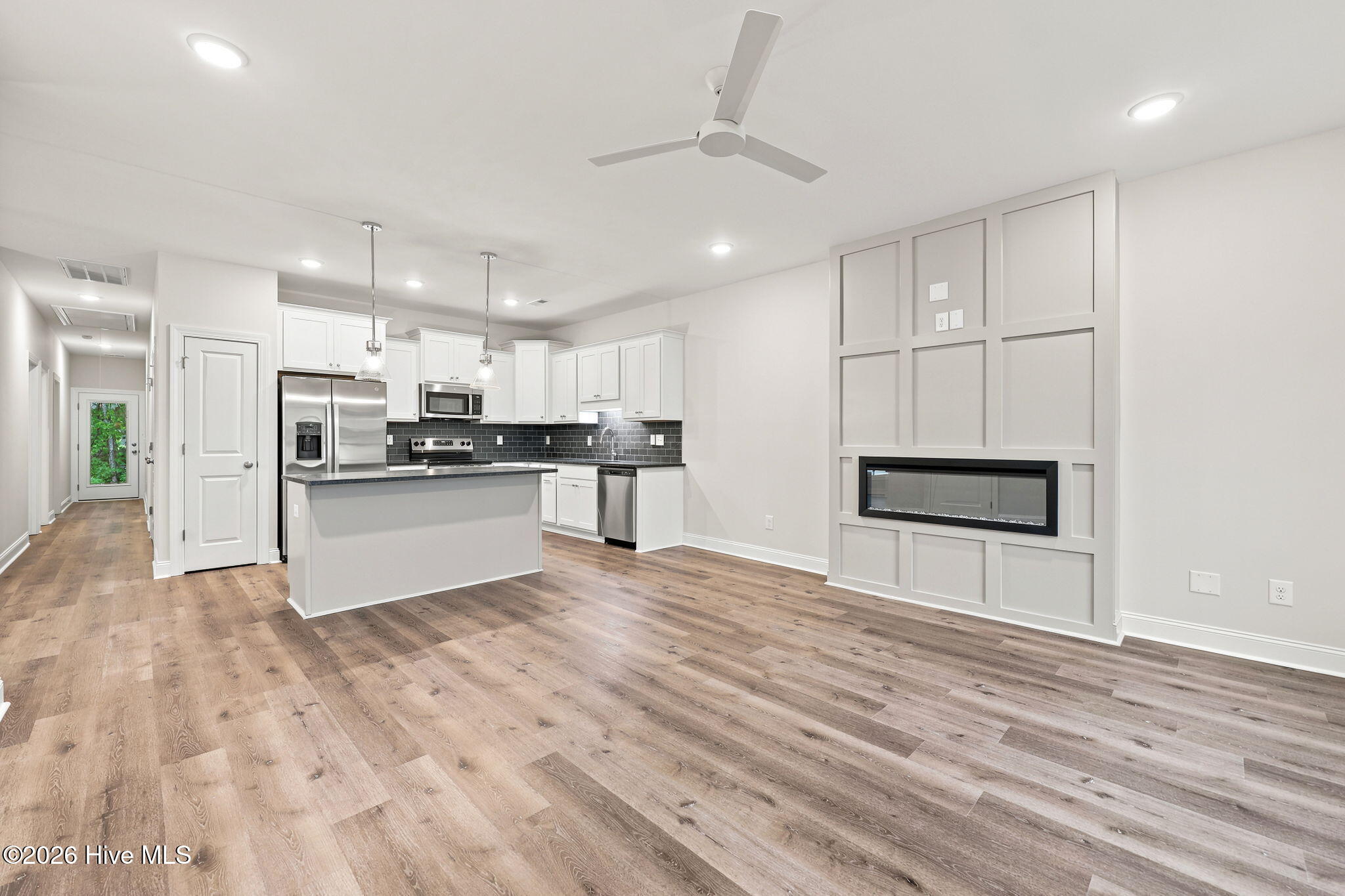 2020 Dartford Drive A Property Photo 16