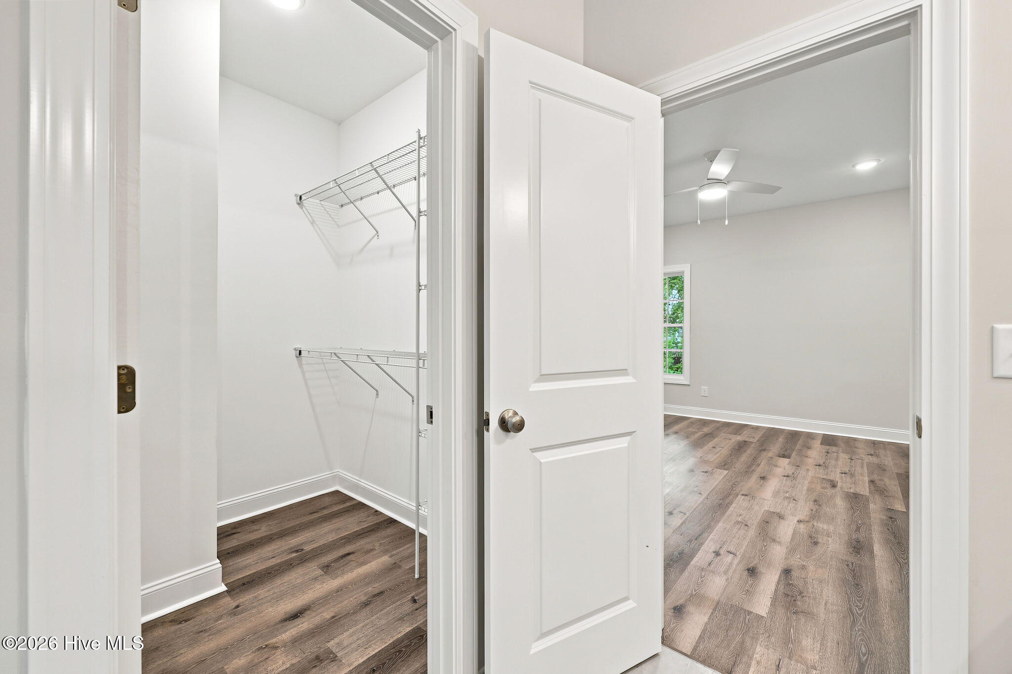 2020 Dartford Drive A Property Photo 20