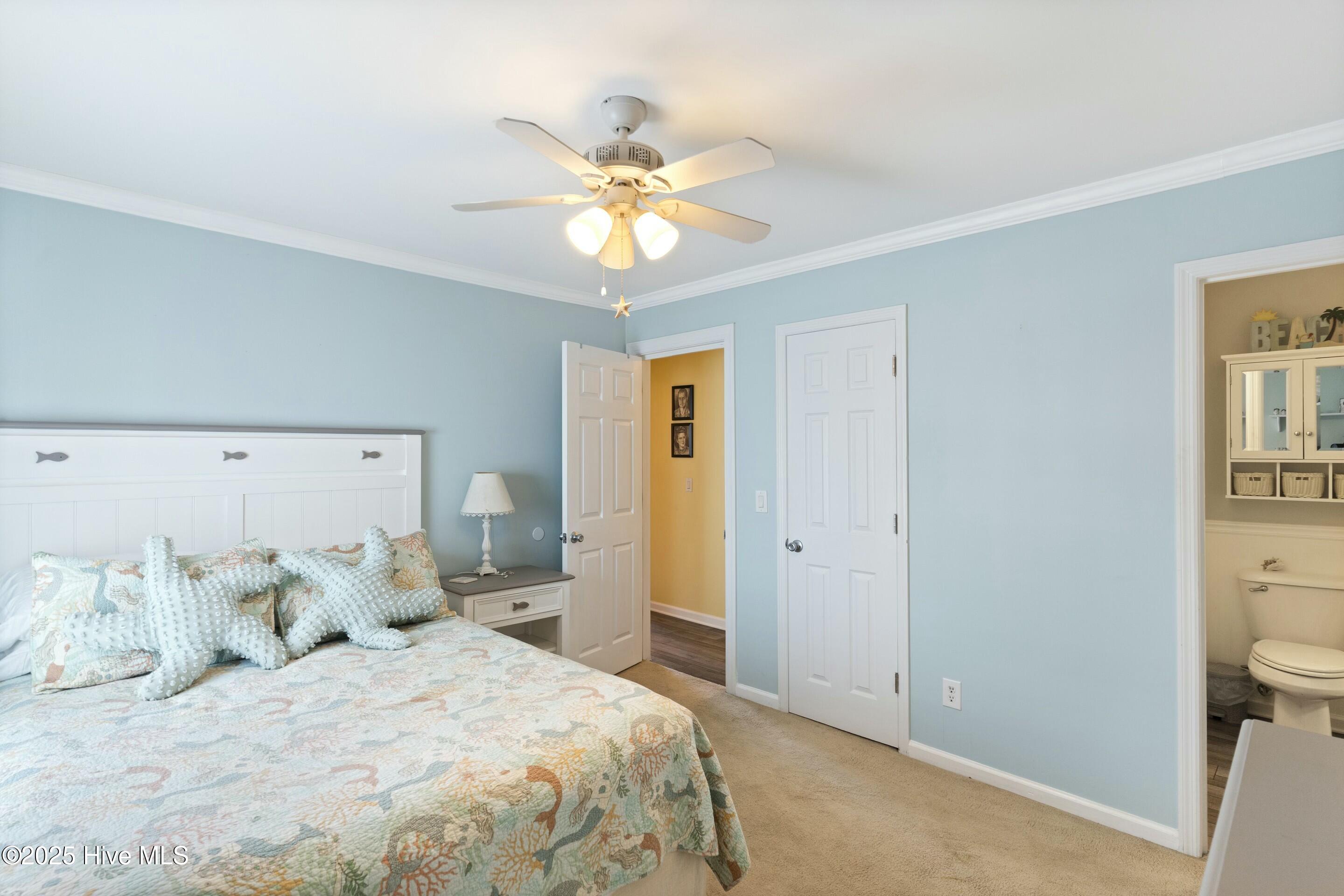 802 E Oak Island Drive Property Photo 19