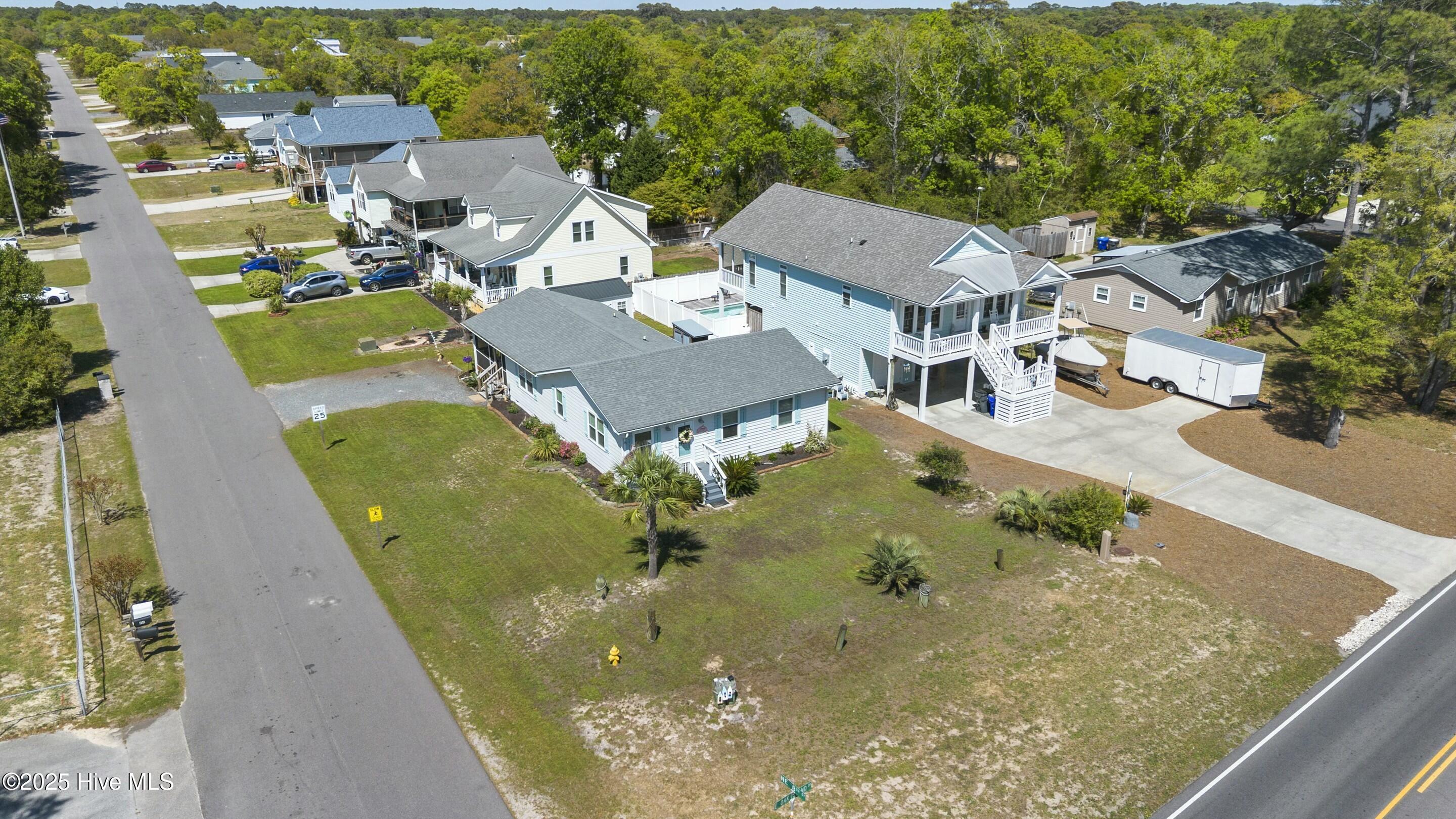 802 E Oak Island Drive Property Photo 40