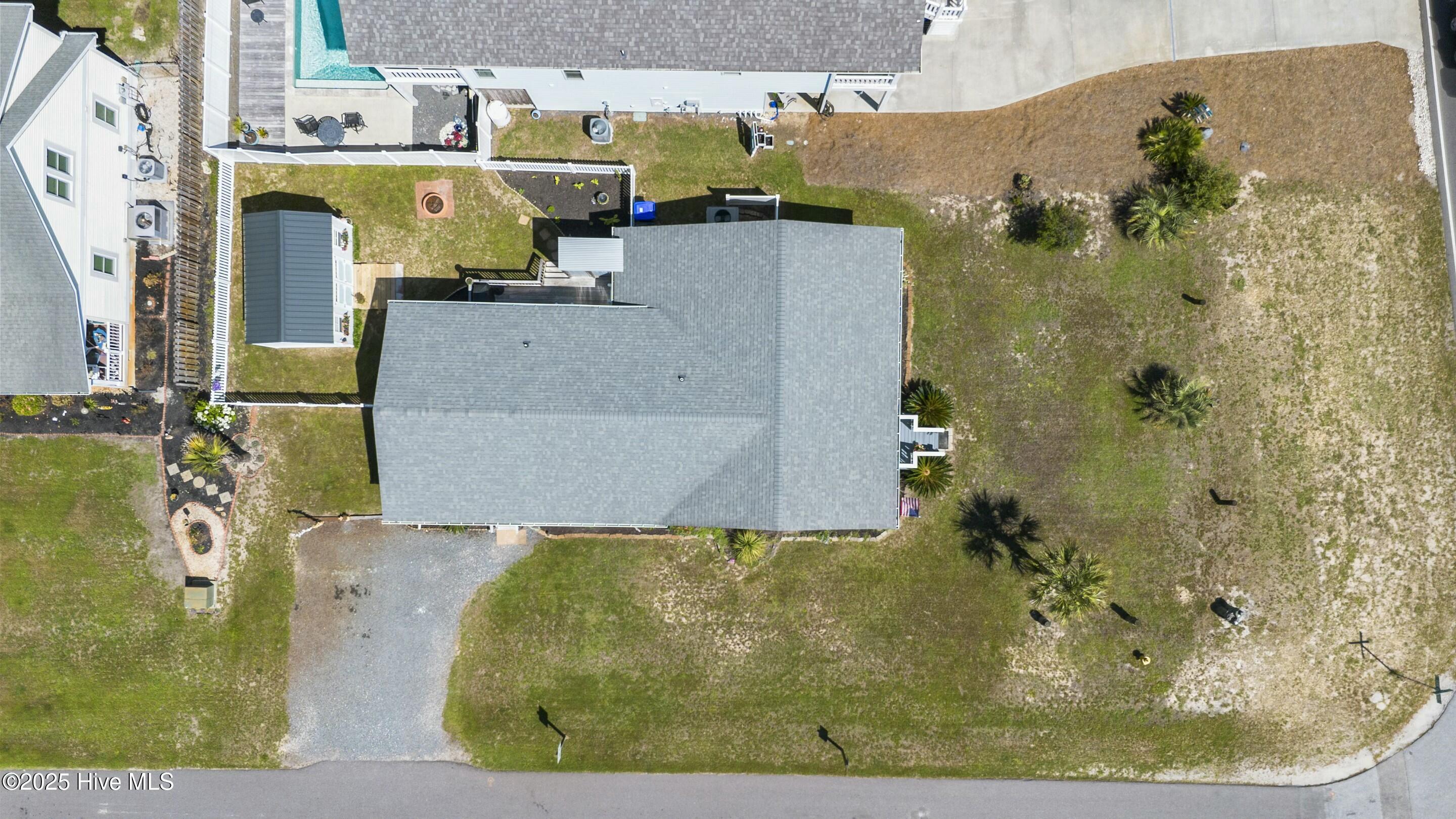 802 E Oak Island Drive Property Photo 43
