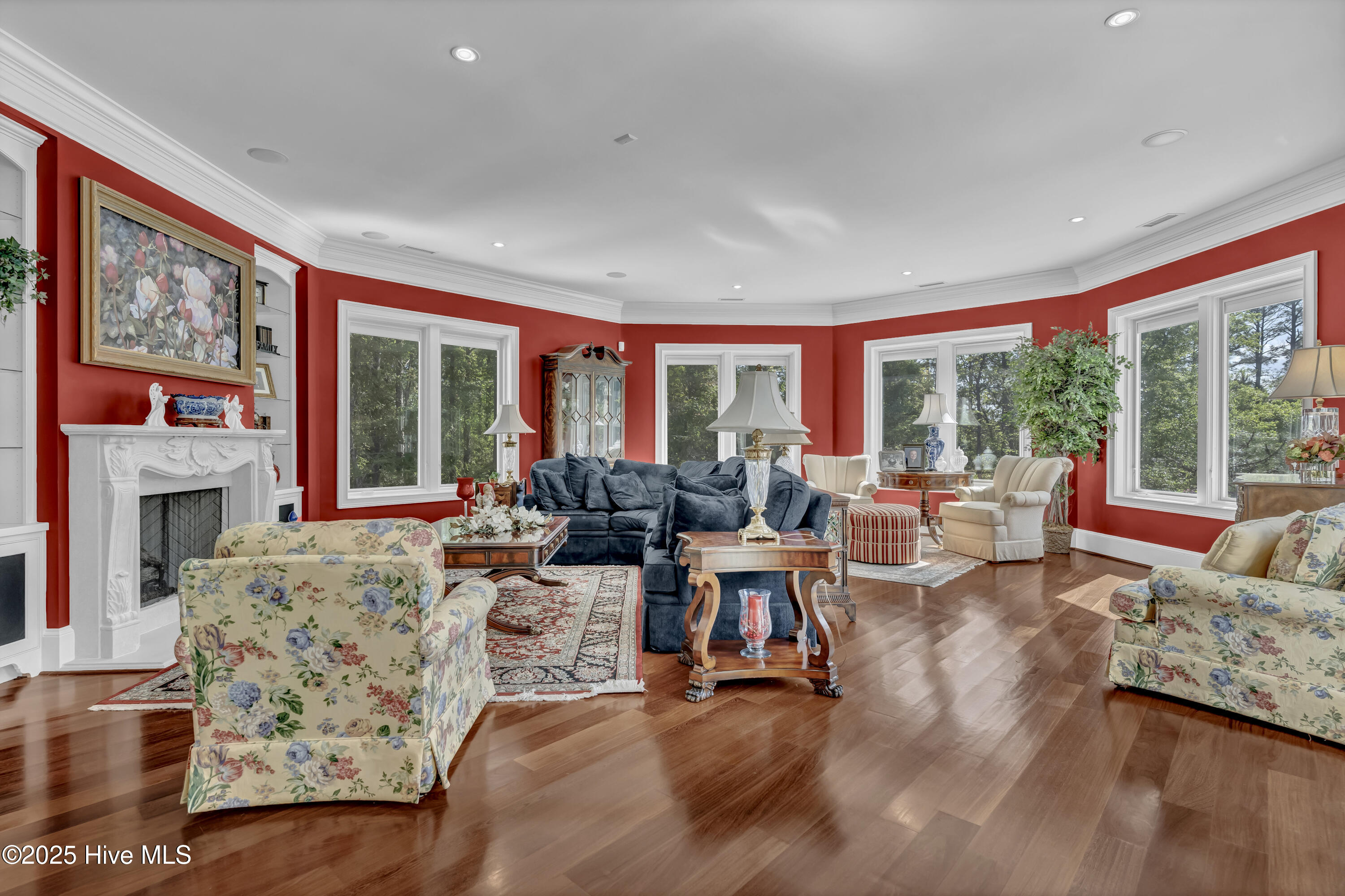 137 Trombay Drive Property Photo 11