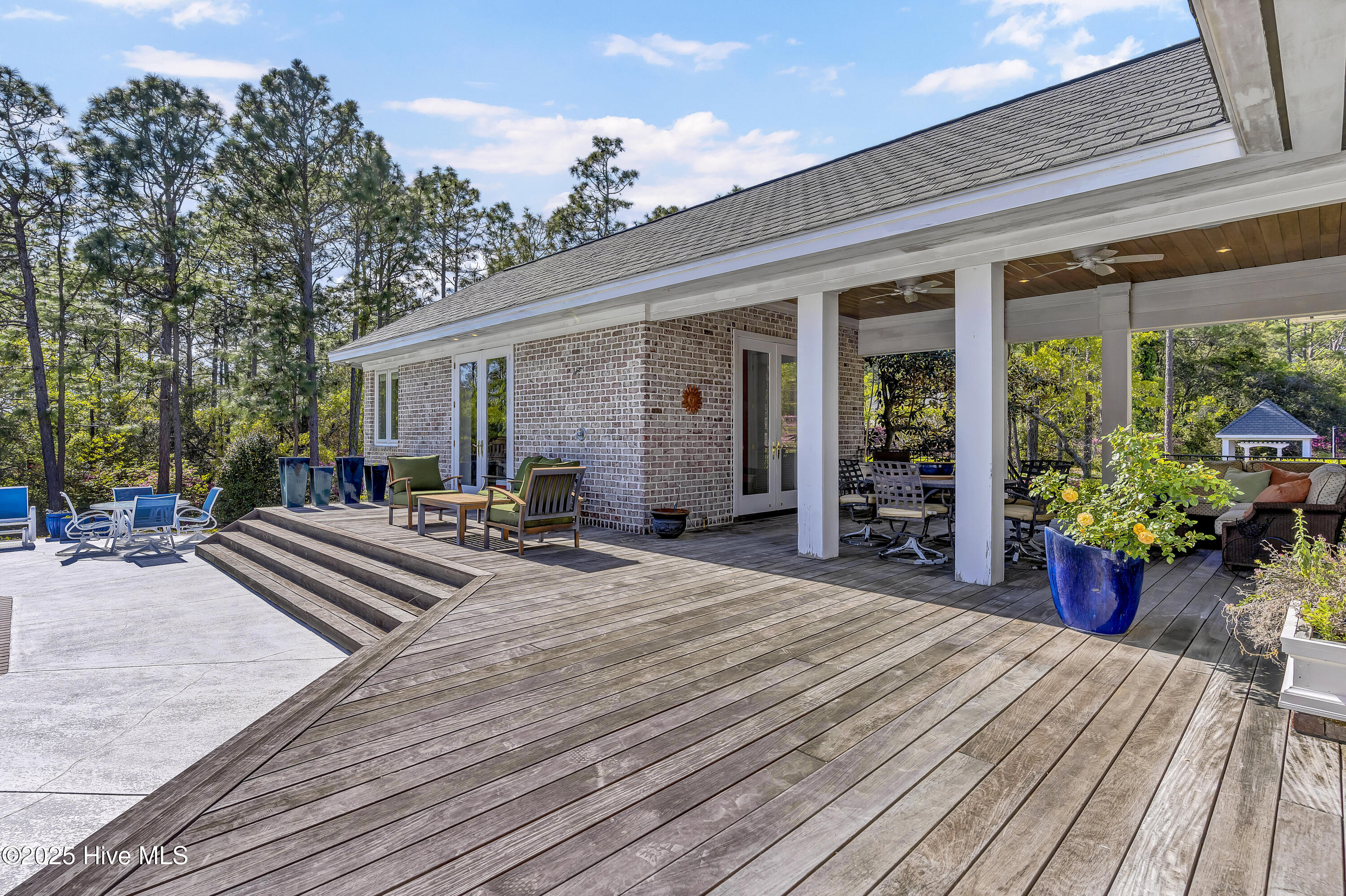137 Trombay Drive Property Photo 46