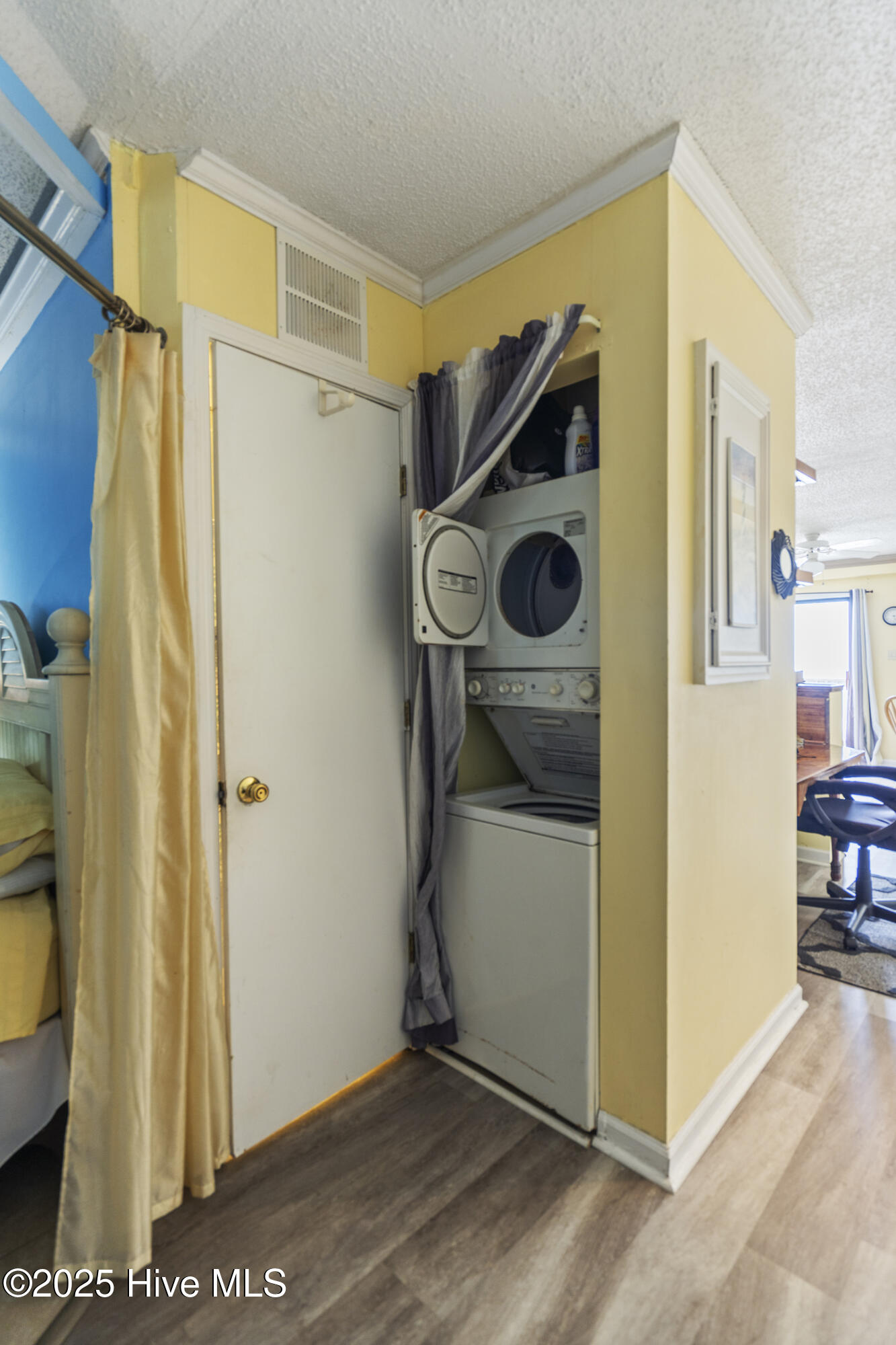 2264 New River Inlet Road 304 Property Photo 11