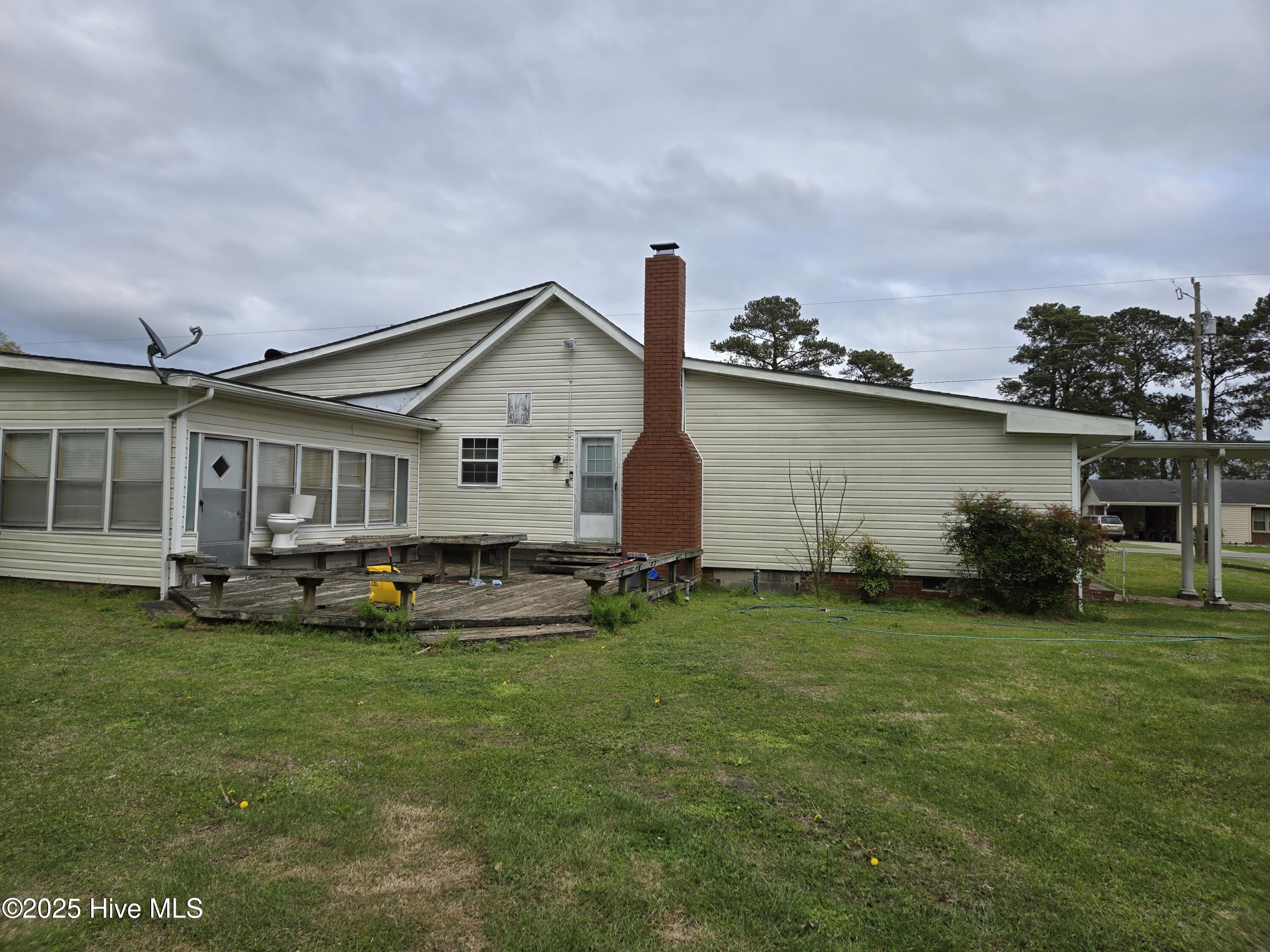 7428 Hwy 903 Property Photo