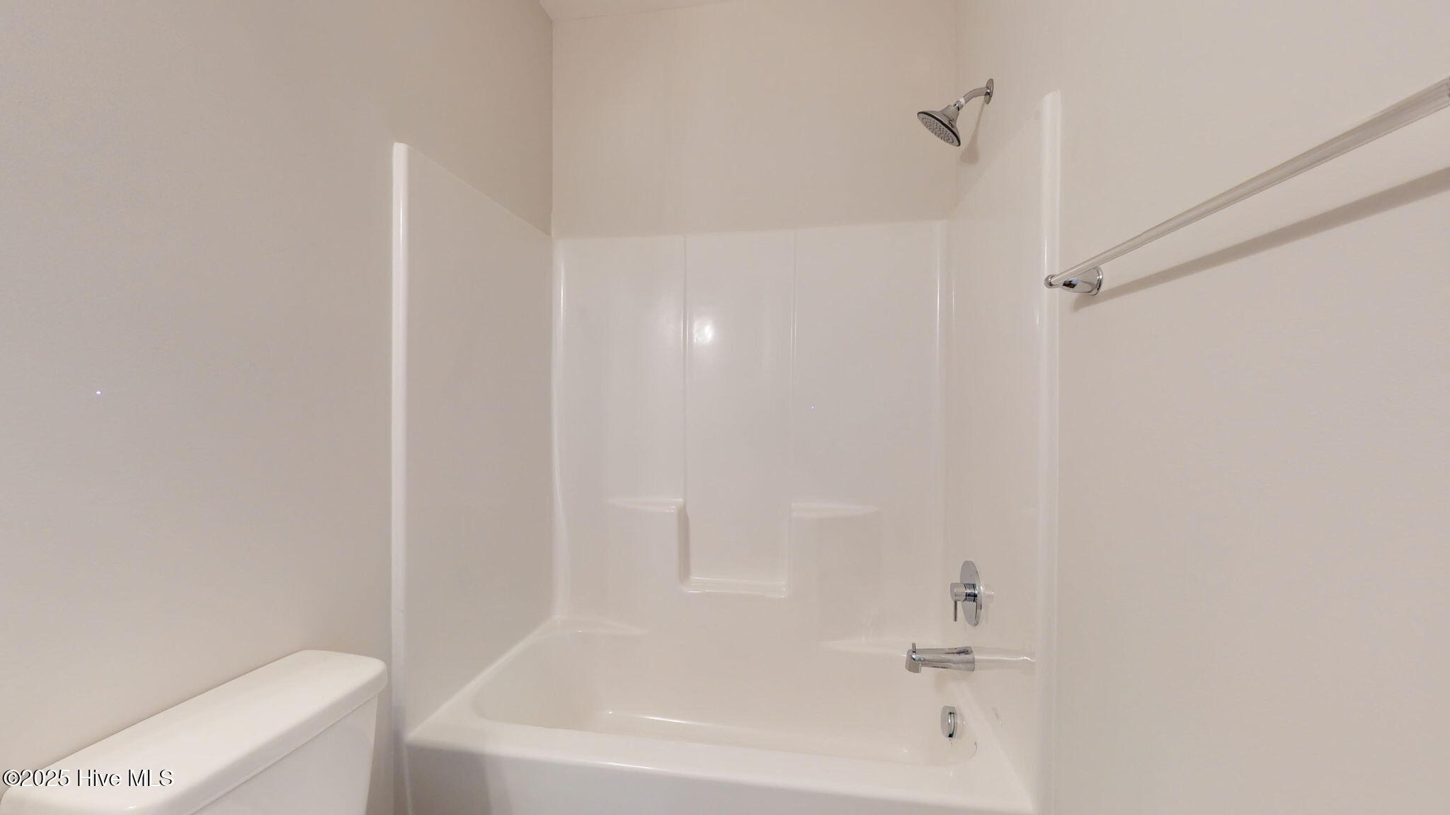 2028 Dartford Drive B Property Photo 28