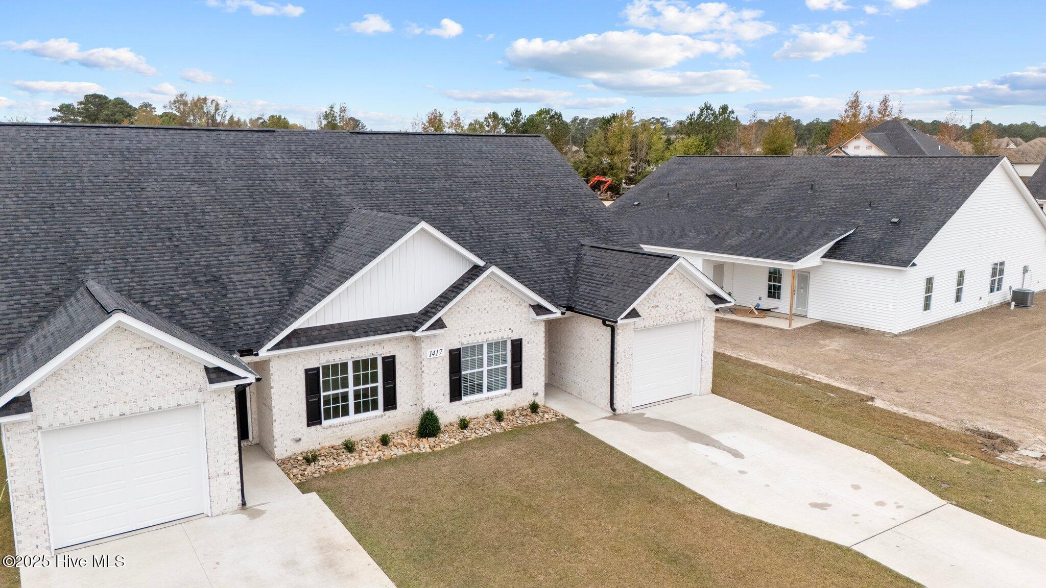 2028 Dartford Drive B Property Photo 36