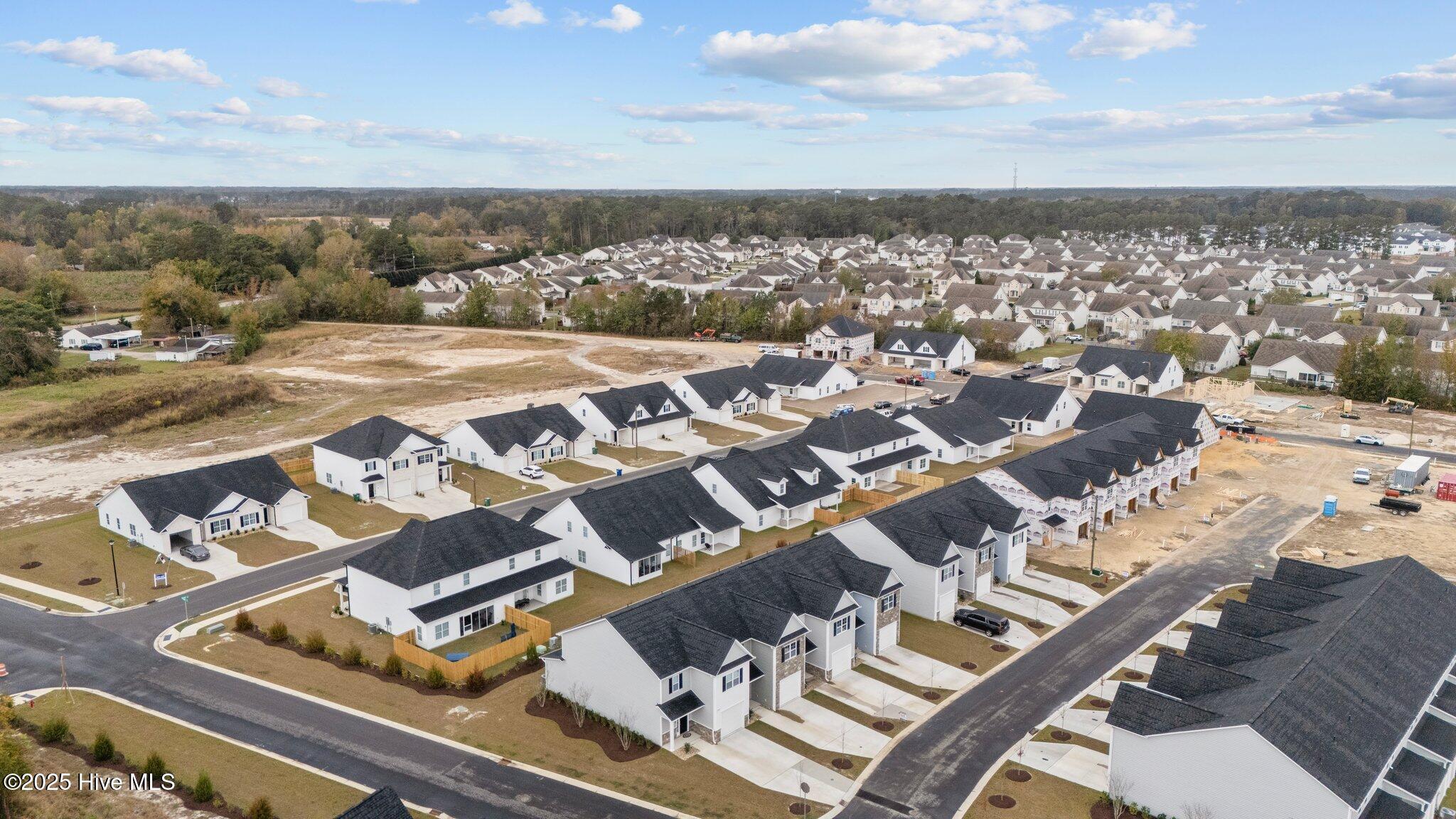 2028 Dartford Drive B Property Photo 49