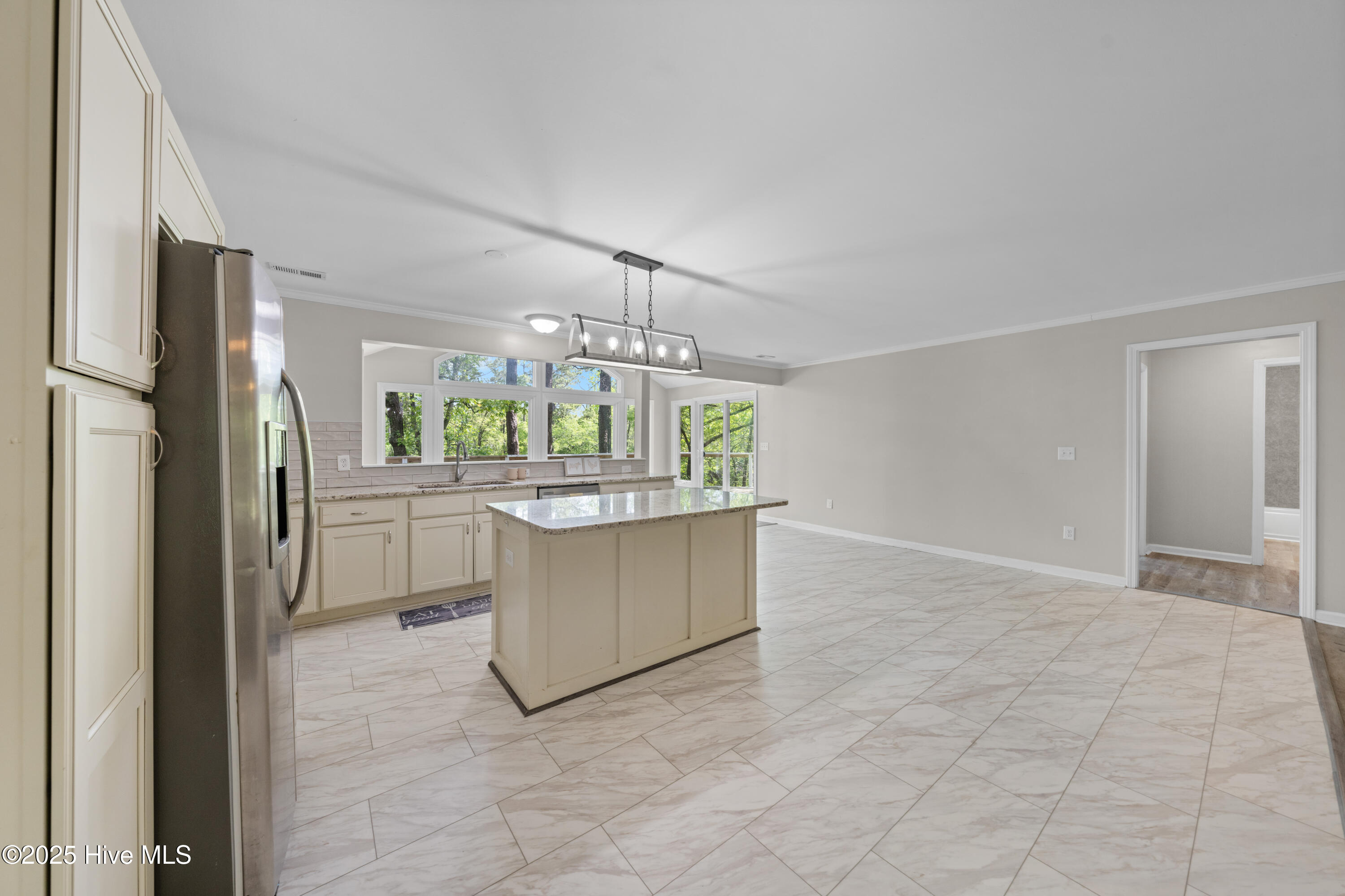 1379 River Bend Drive Property Photo 8