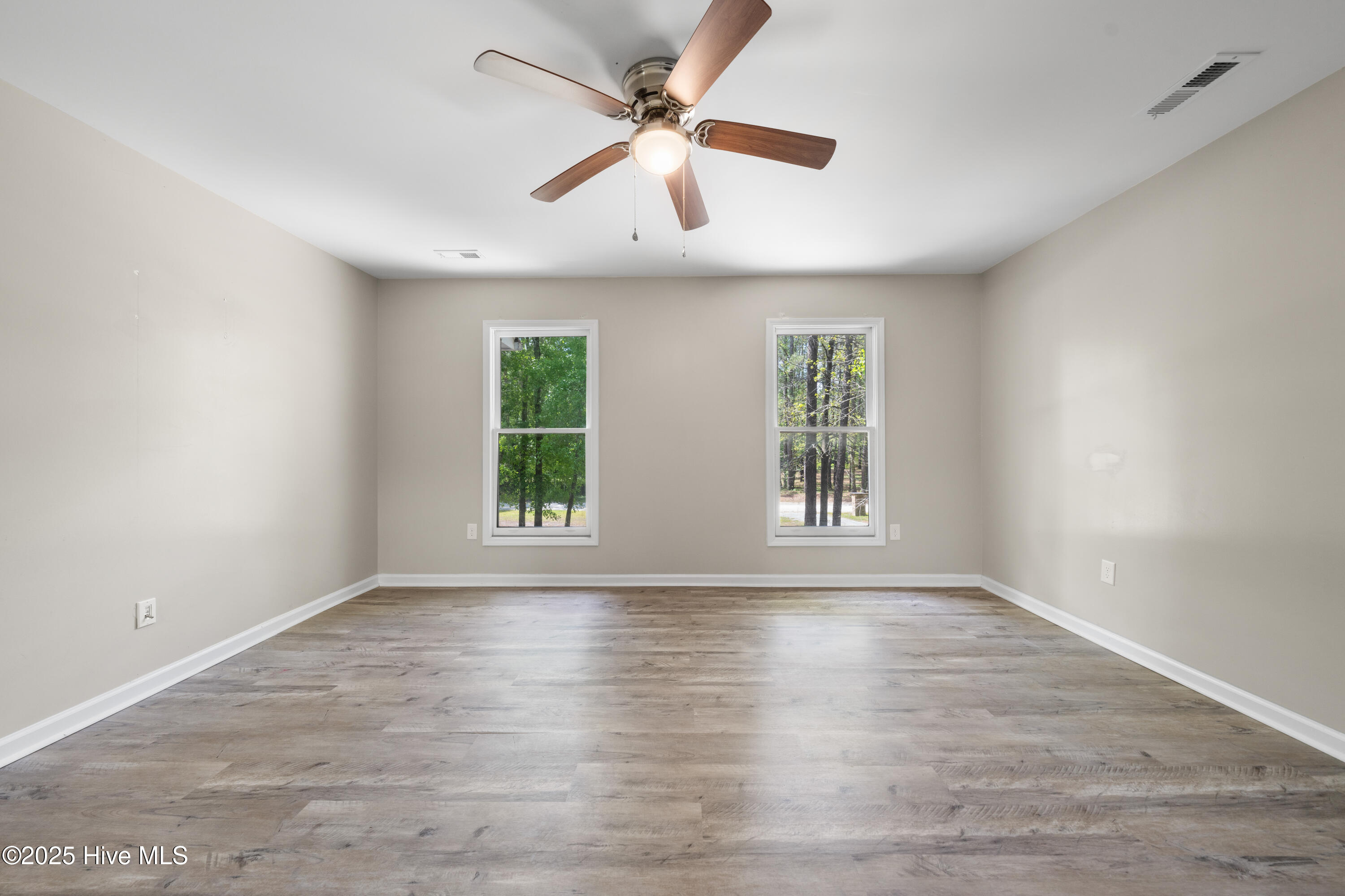 1379 River Bend Drive Property Photo 28