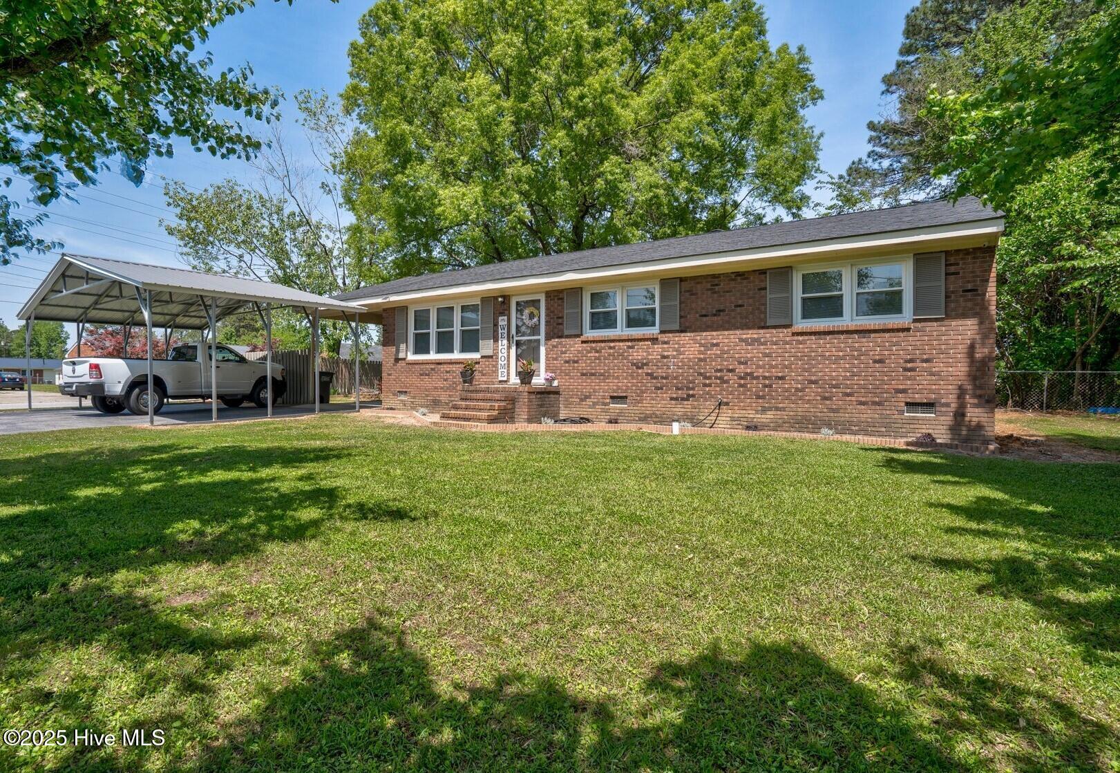 724 Clayton Street Property Photo
