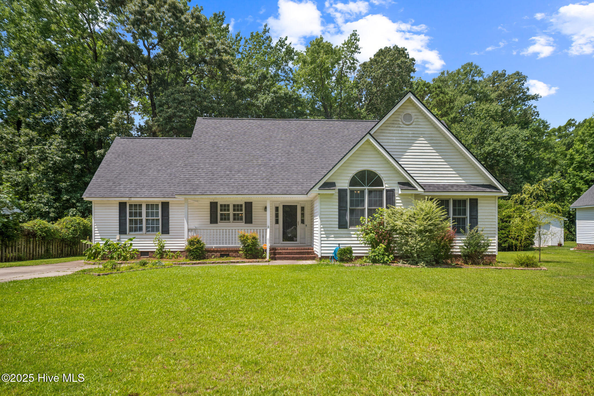 891 Corbett Street Property Photo 1