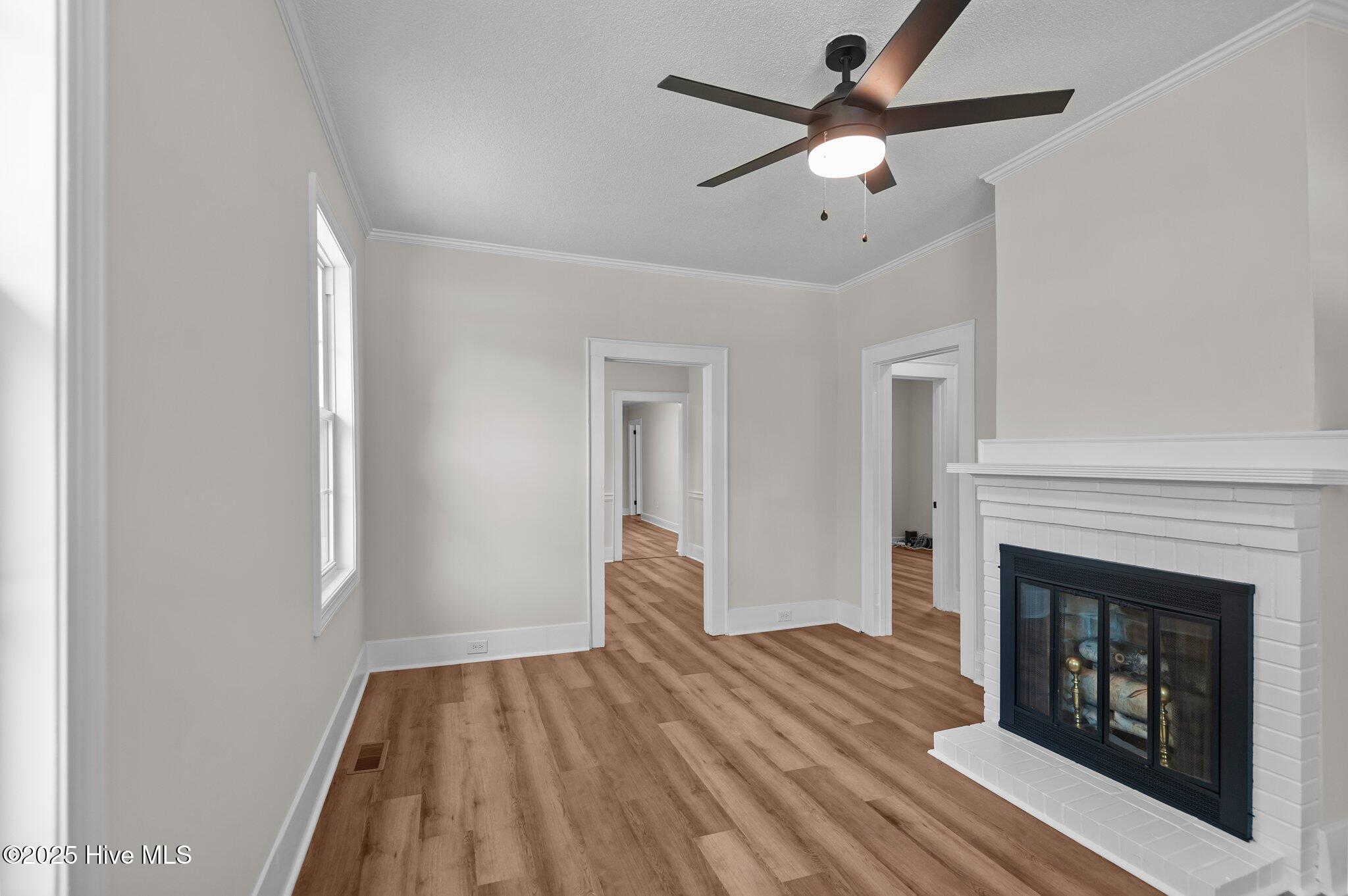 700 S Pine Street Property Photo 6