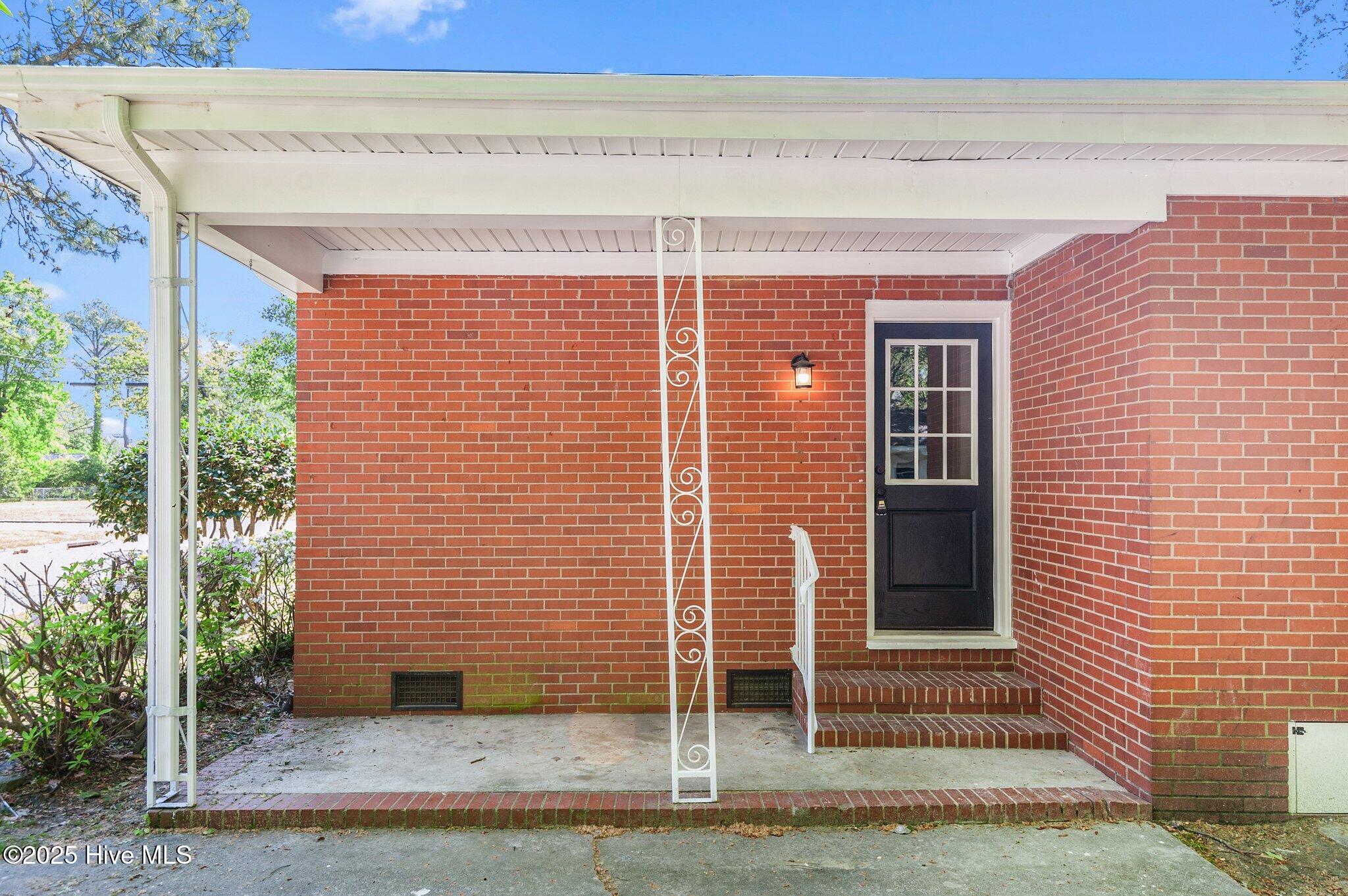 700 S Pine Street Property Photo 37