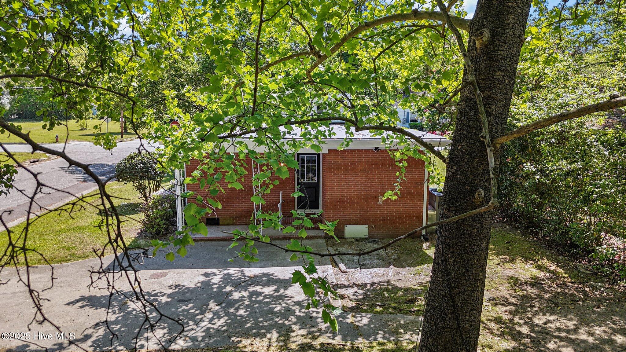 700 S Pine Street Property Photo 41