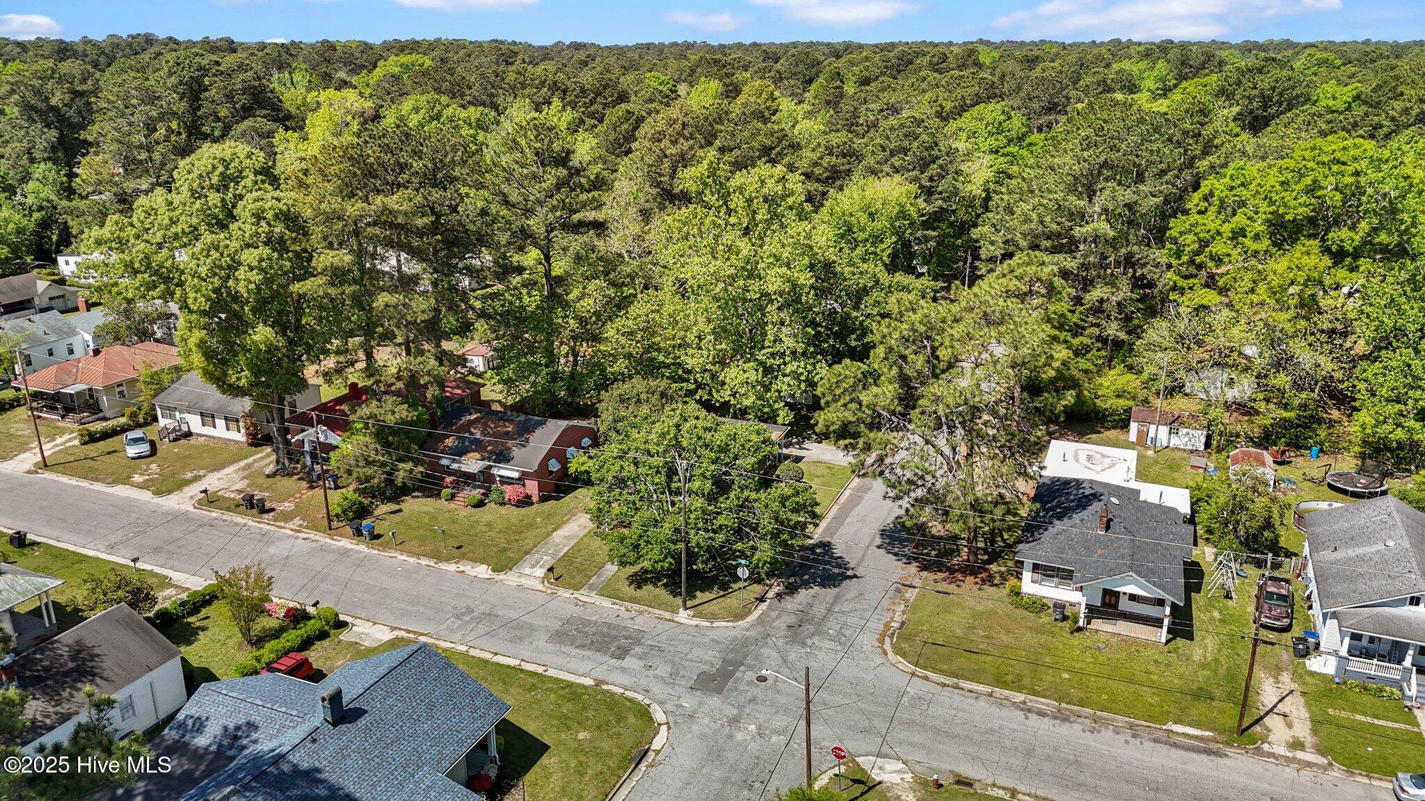 700 S Pine Street Property Photo 48