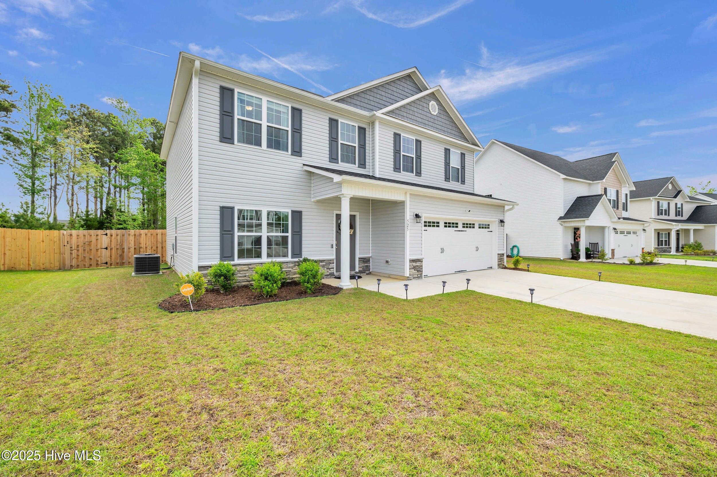 525 White Shoal Way Property Photo