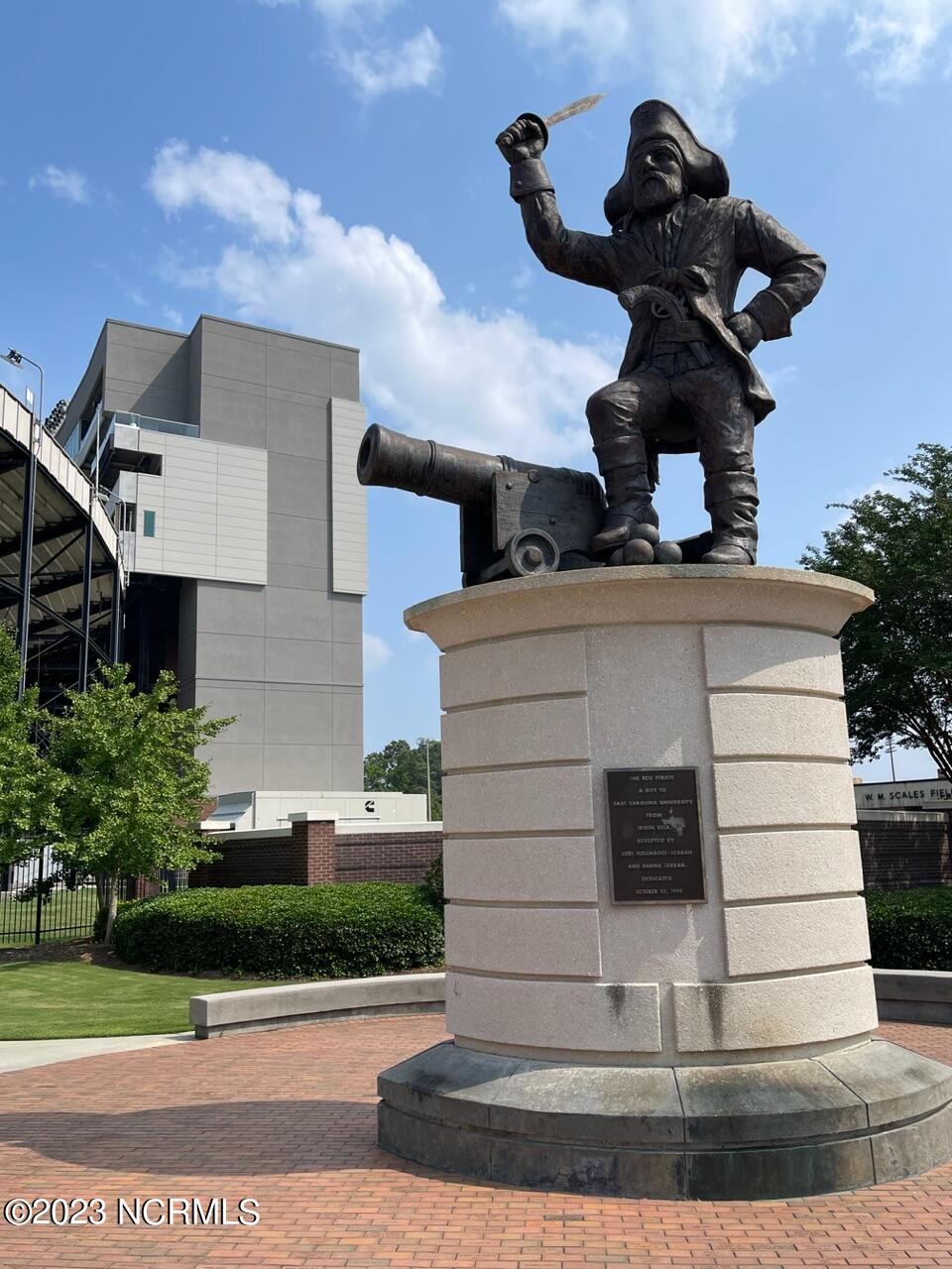 422 Lemonade Lane Property Photo 33