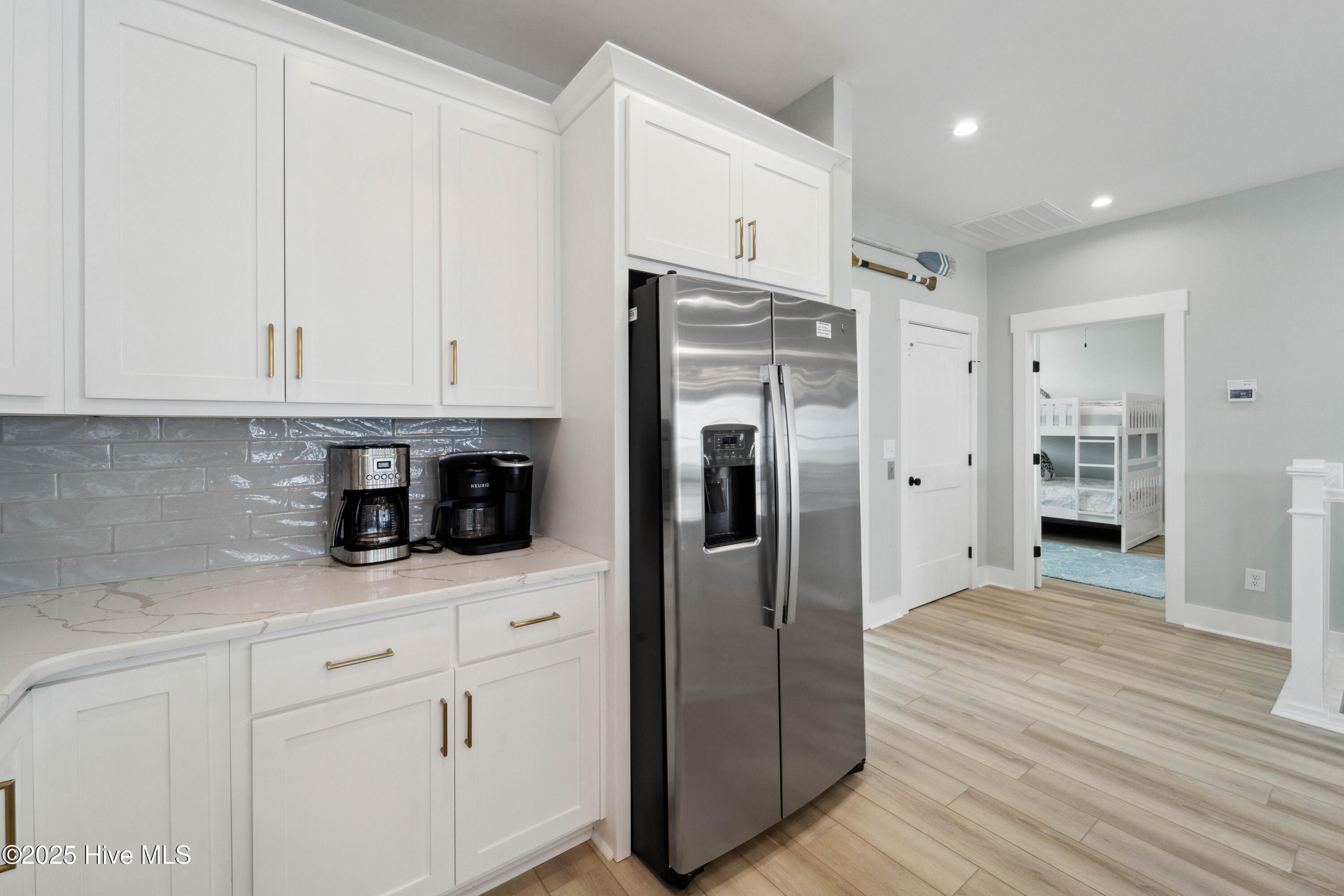604 S Shore Drive Property Photo 22