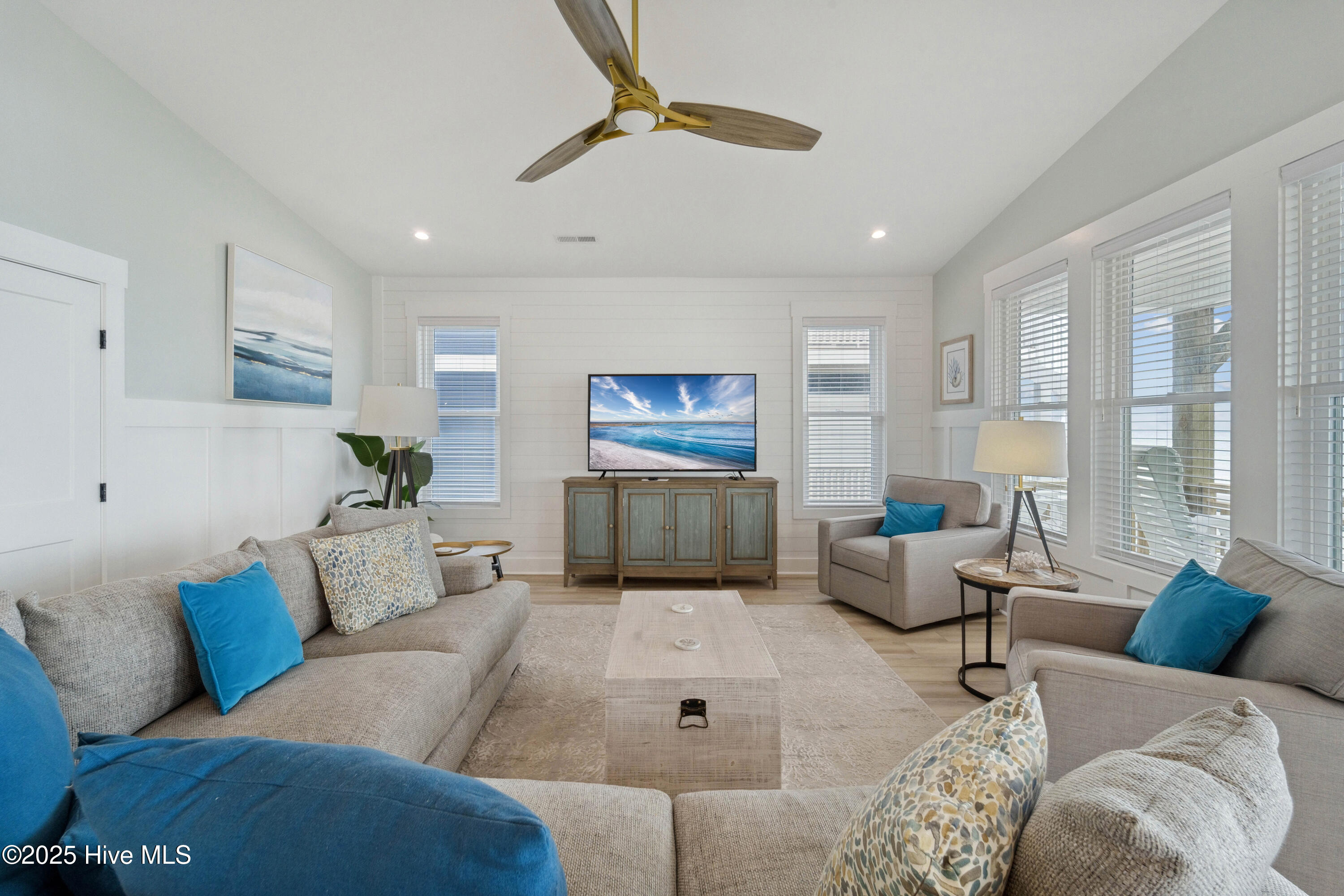 604 S Shore Drive Property Photo 36