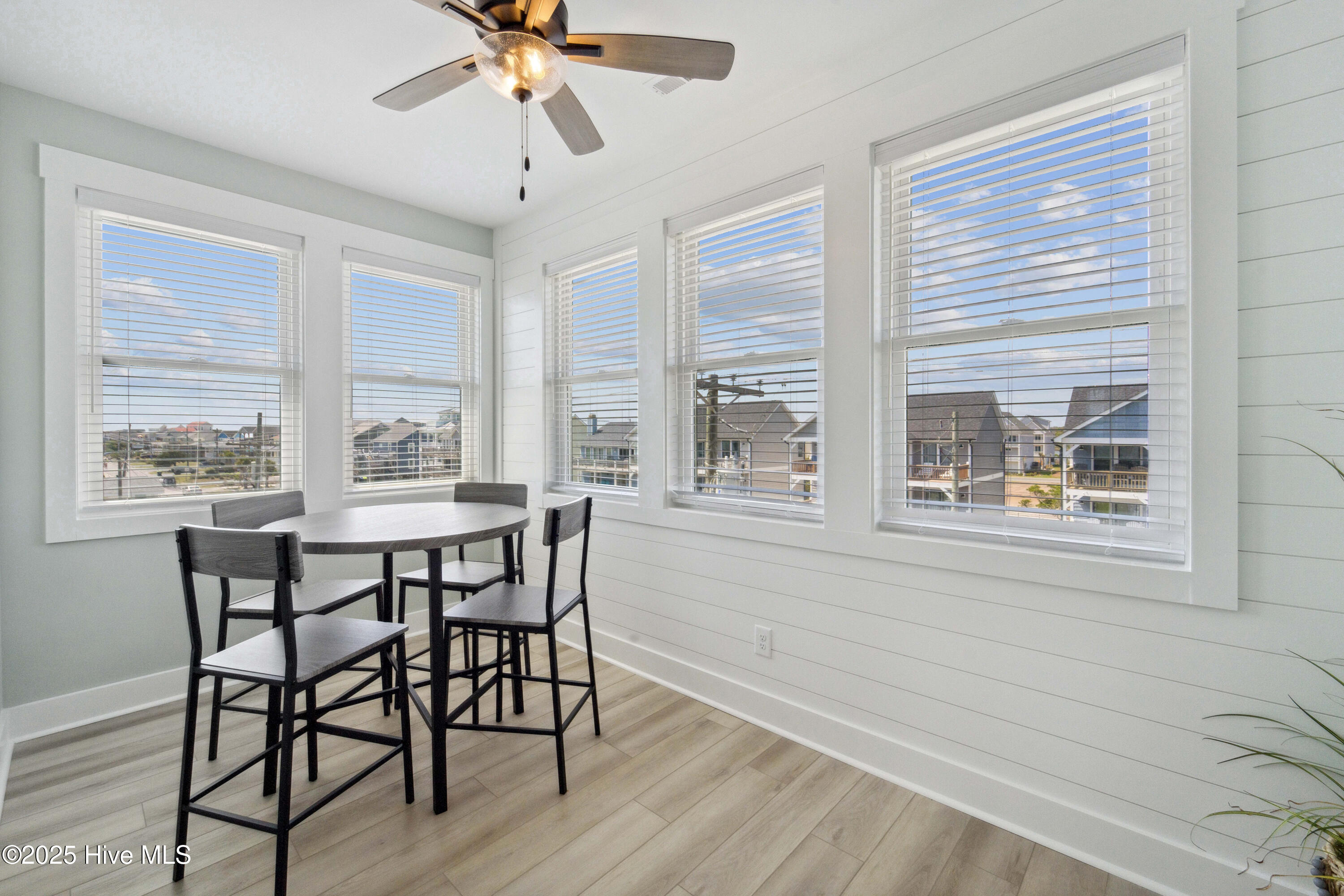 604 S Shore Drive Property Photo 42