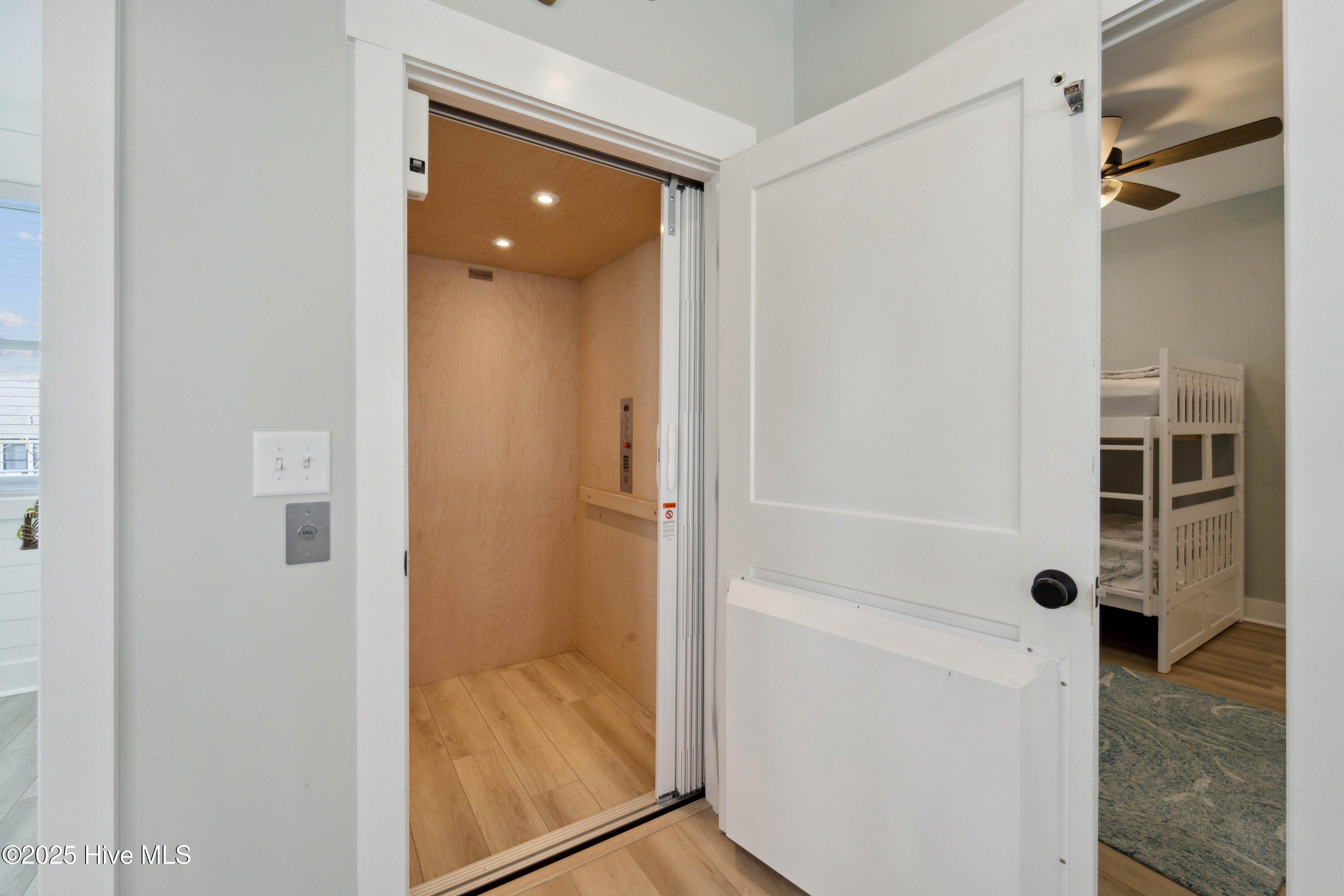 604 S Shore Drive Property Photo 44