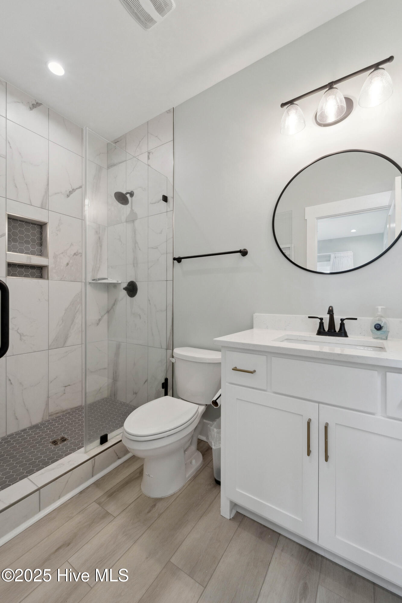 604 S Shore Drive Property Photo 54