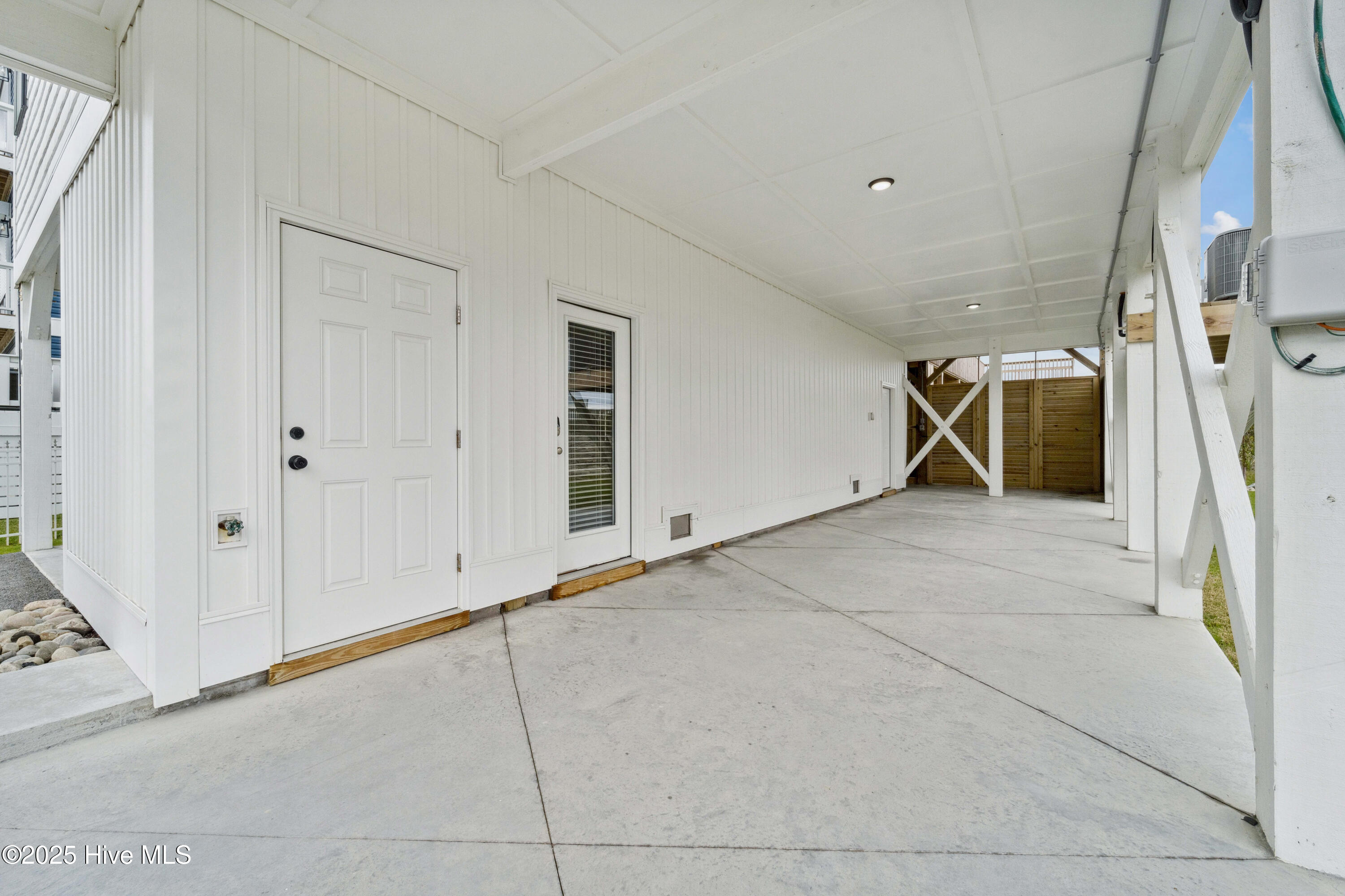 604 S Shore Drive Property Photo 89