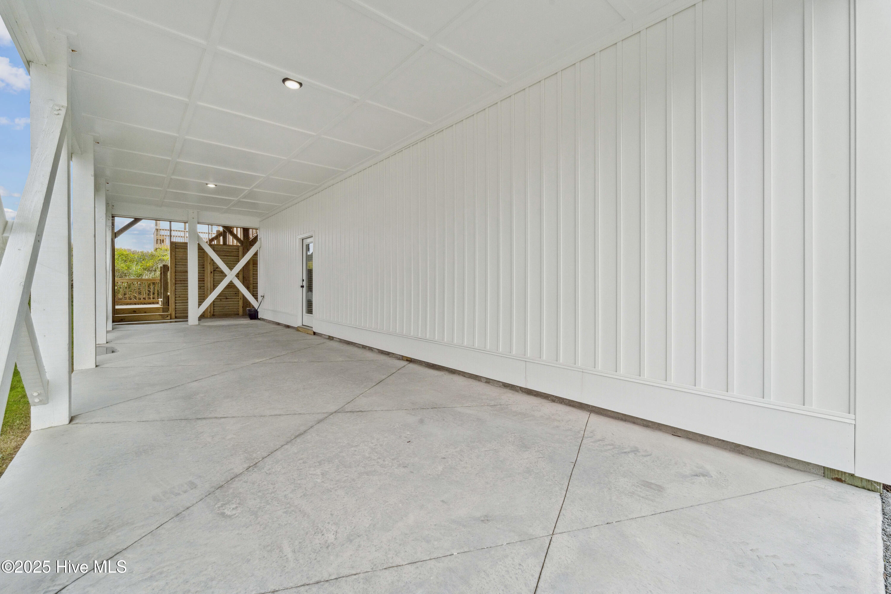 604 S Shore Drive Property Photo 90