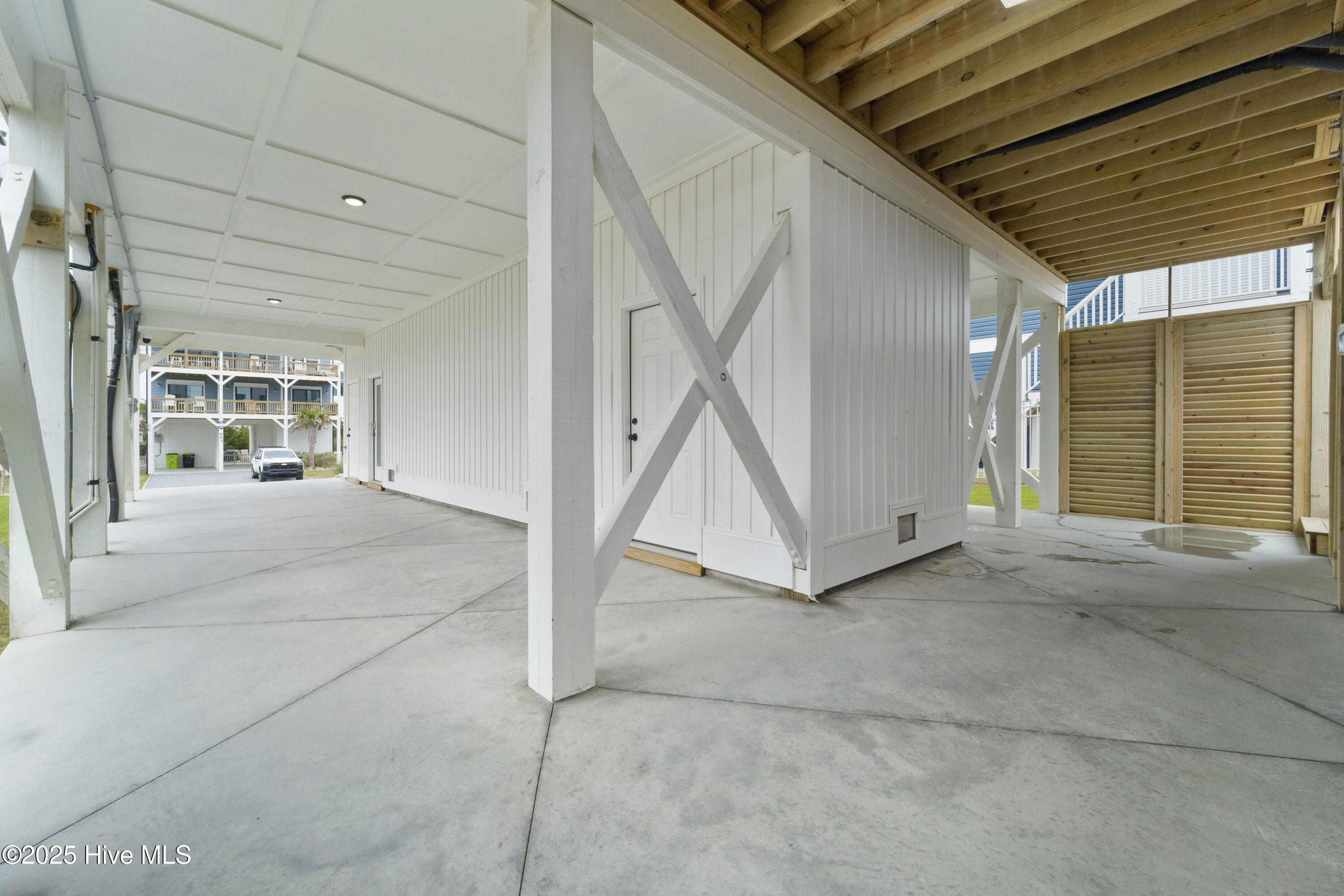 604 S Shore Drive Property Photo 94