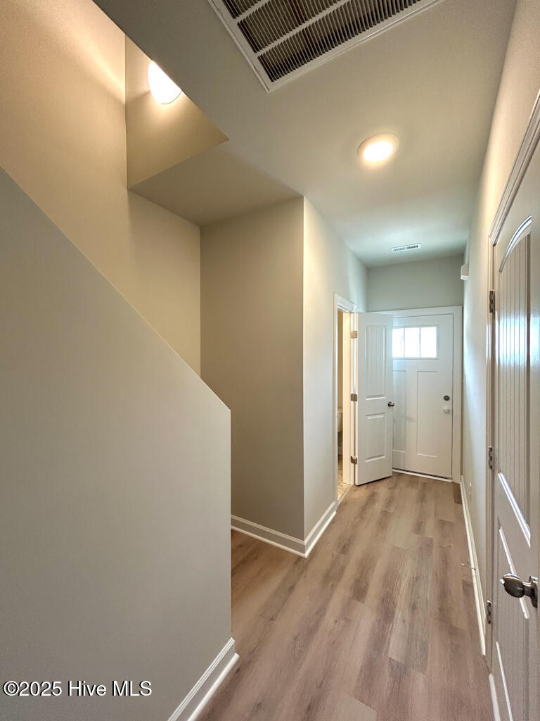 216 Crab Claw Spit Lane Property Photo 4