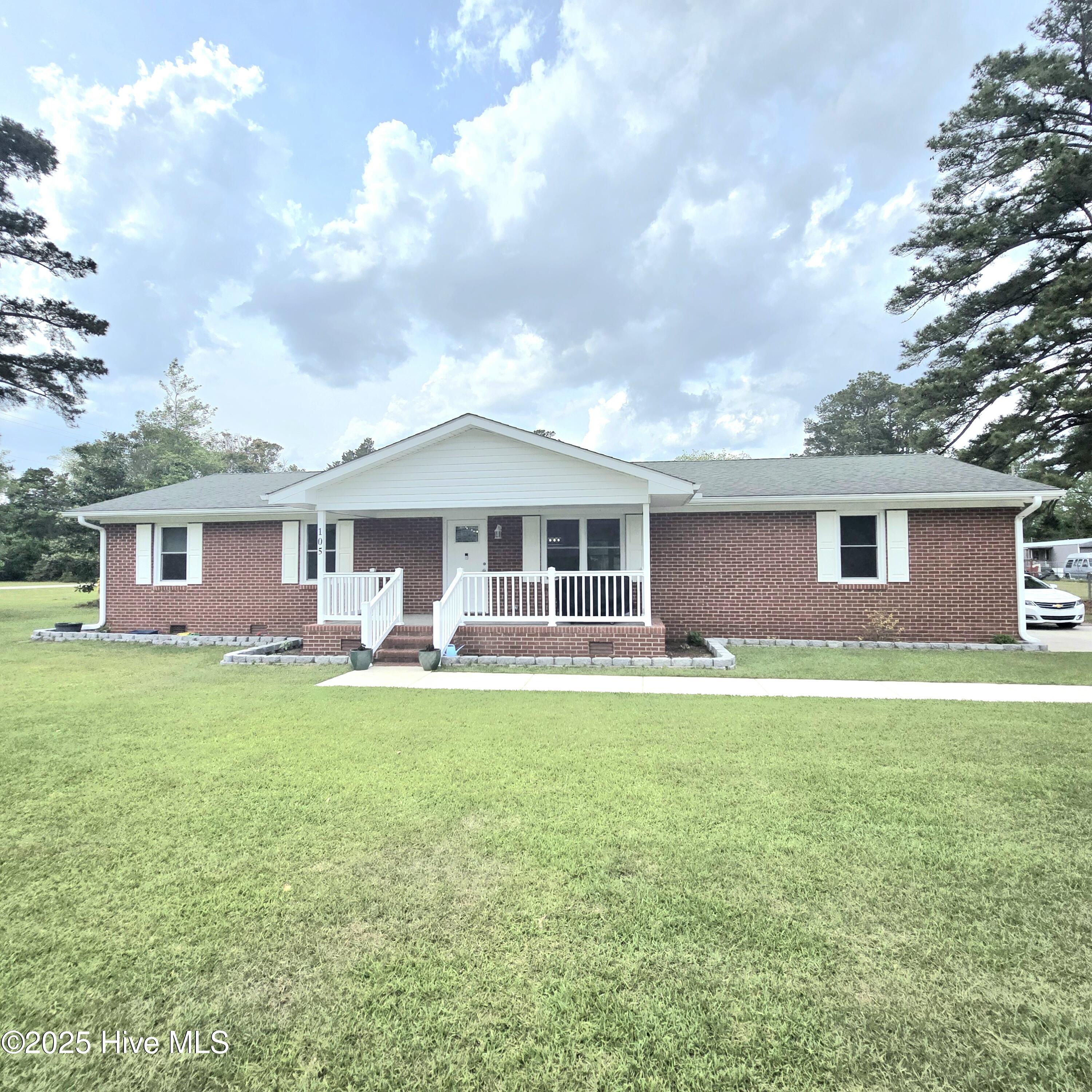 105 Scotts Creek Drive Property Photo
