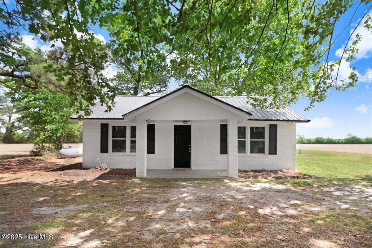 328 Hill Loop Road Property Photo