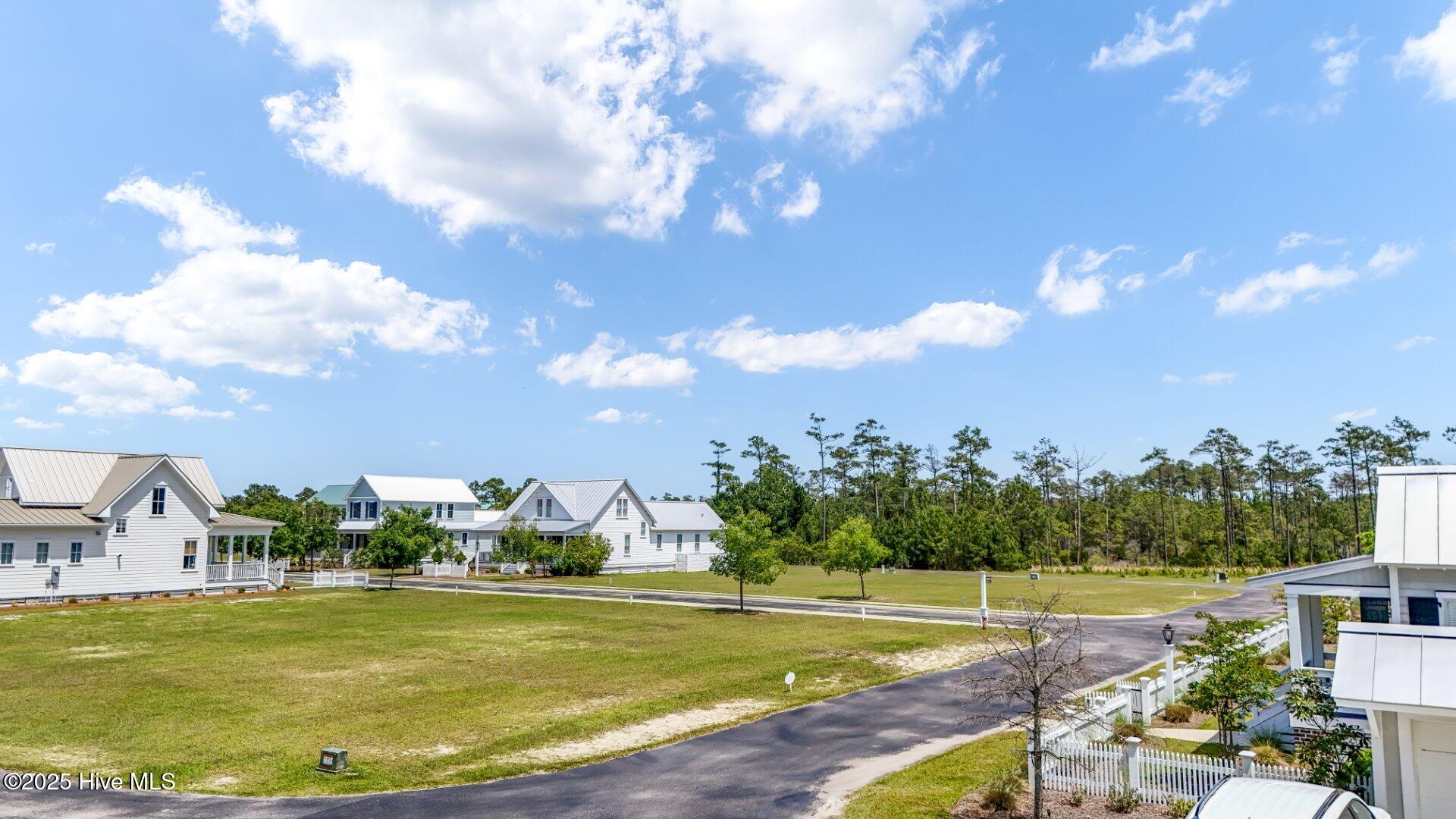 98 Boathouse Road Property Photo 5