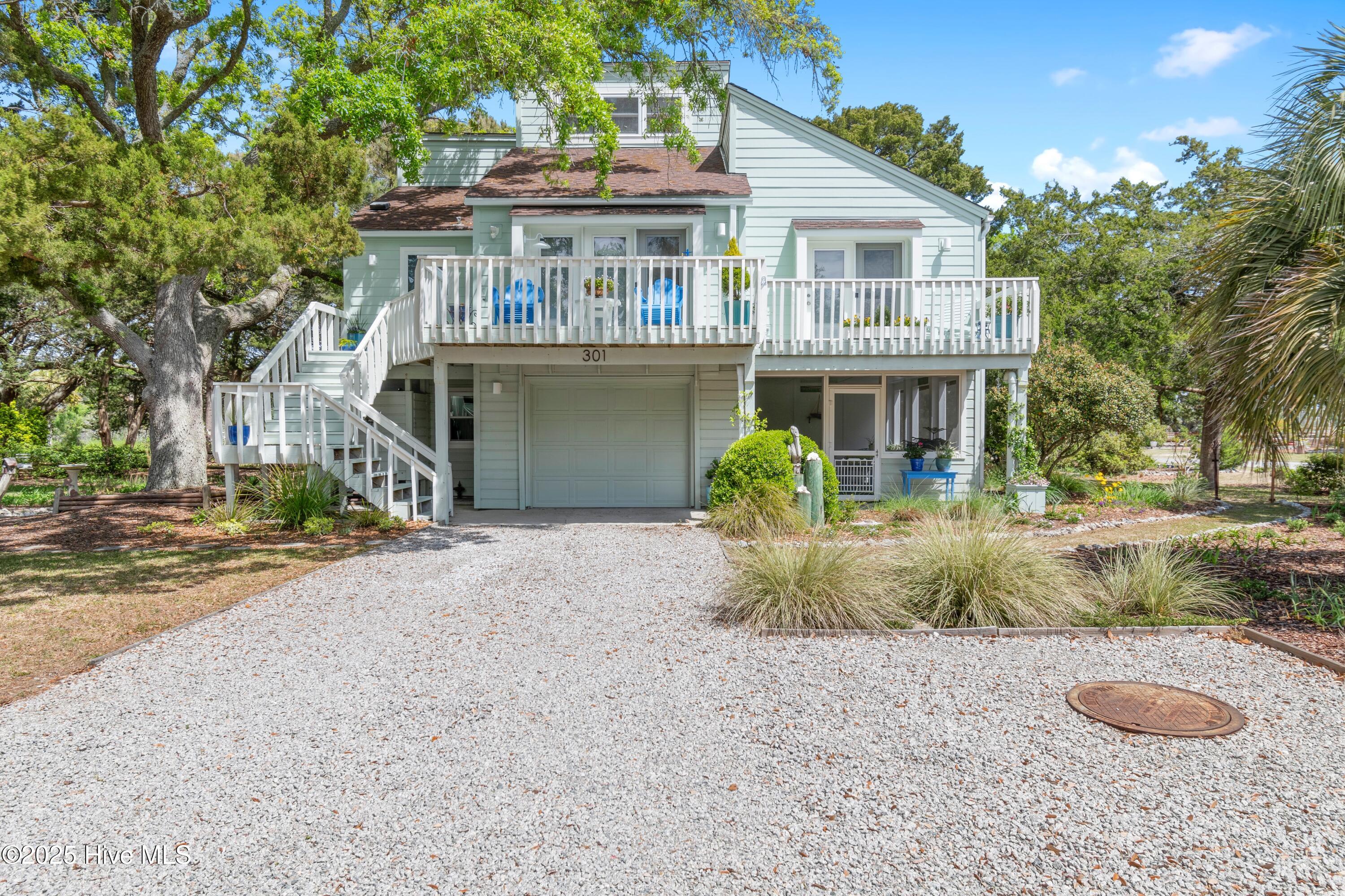 301 22nd Place Property Photo