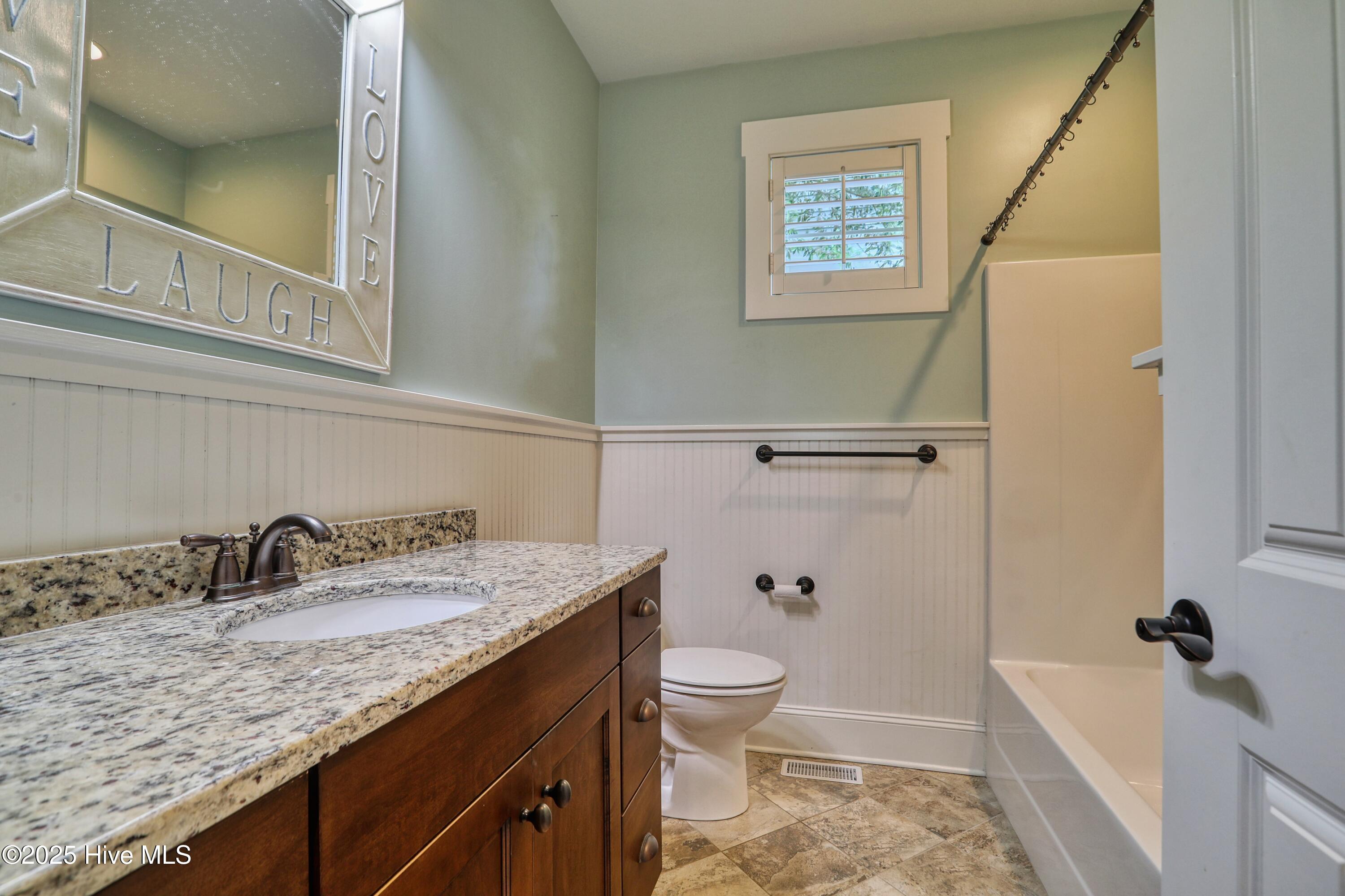 6445 Figure Eight Drive Property Photo 35