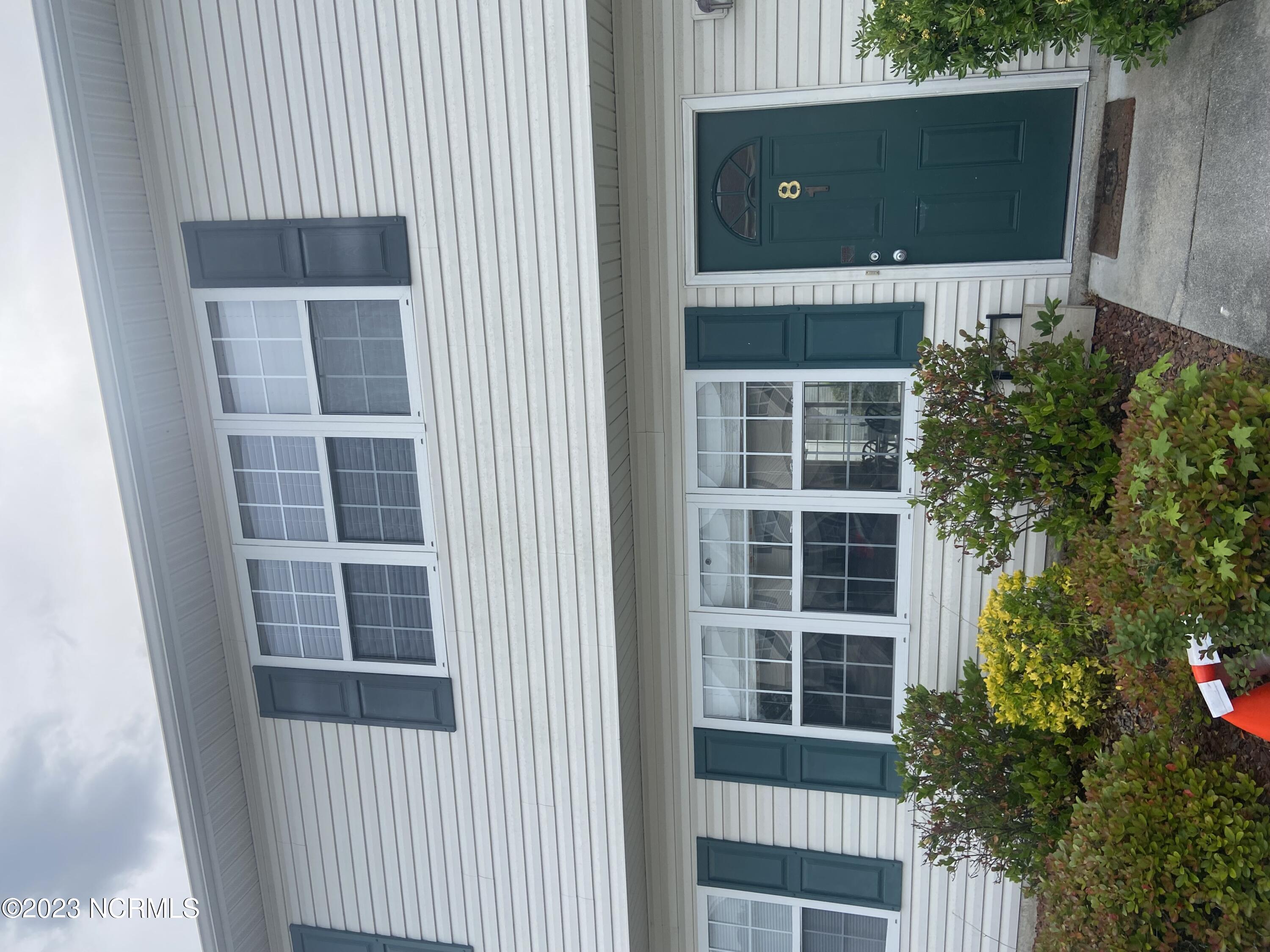 81 Crush Court Property Photo