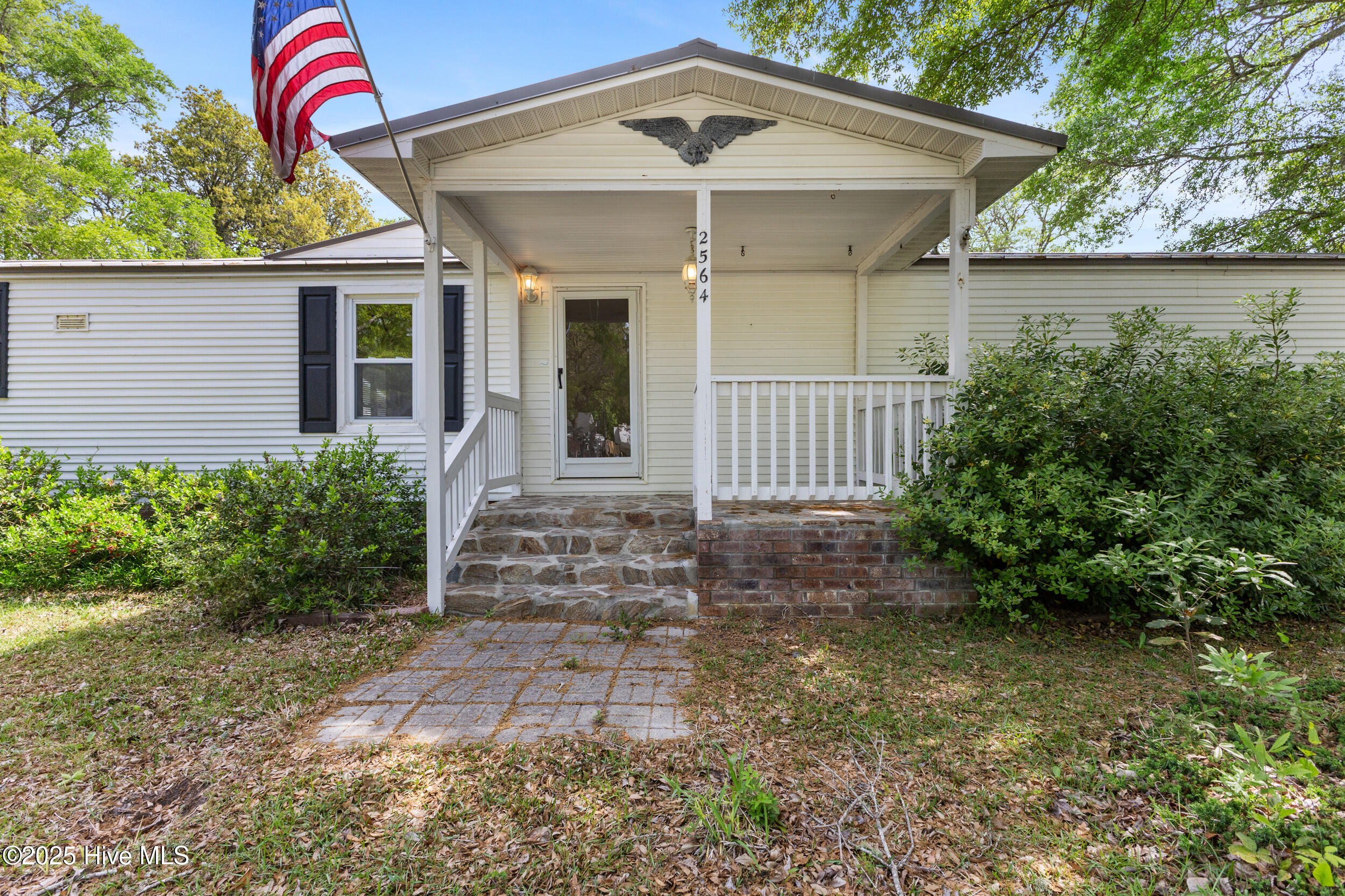 2564 Nickle Street Property Photo 1