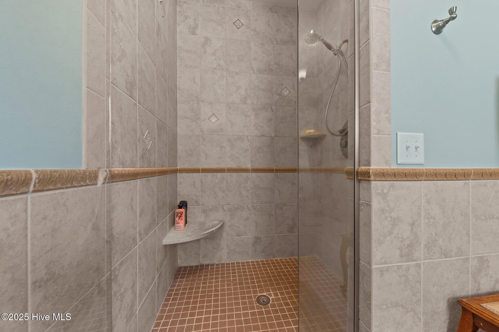 14 Lochwinnock Lane Property Photo 29