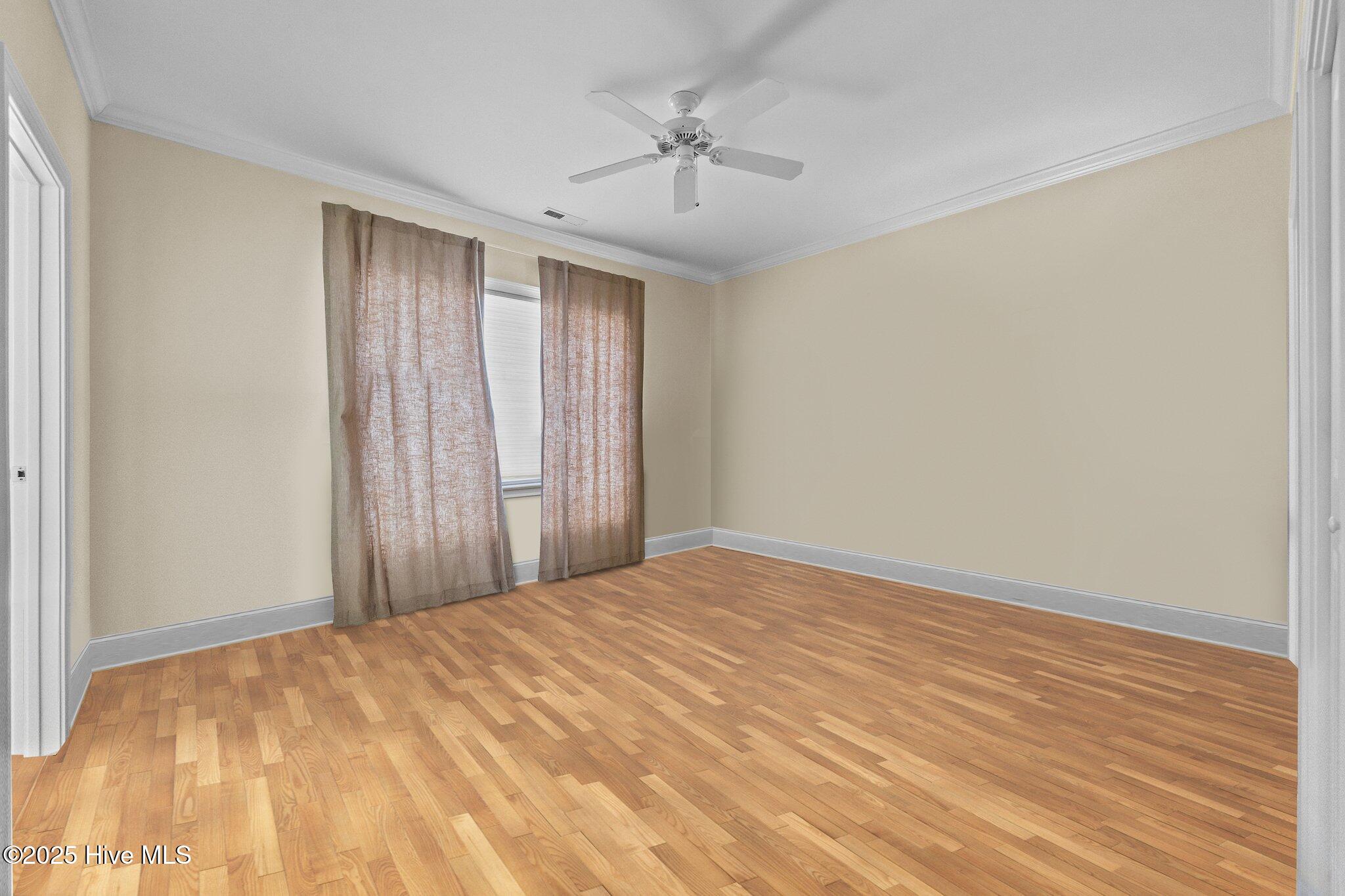 14 Lochwinnock Lane Property Photo 33
