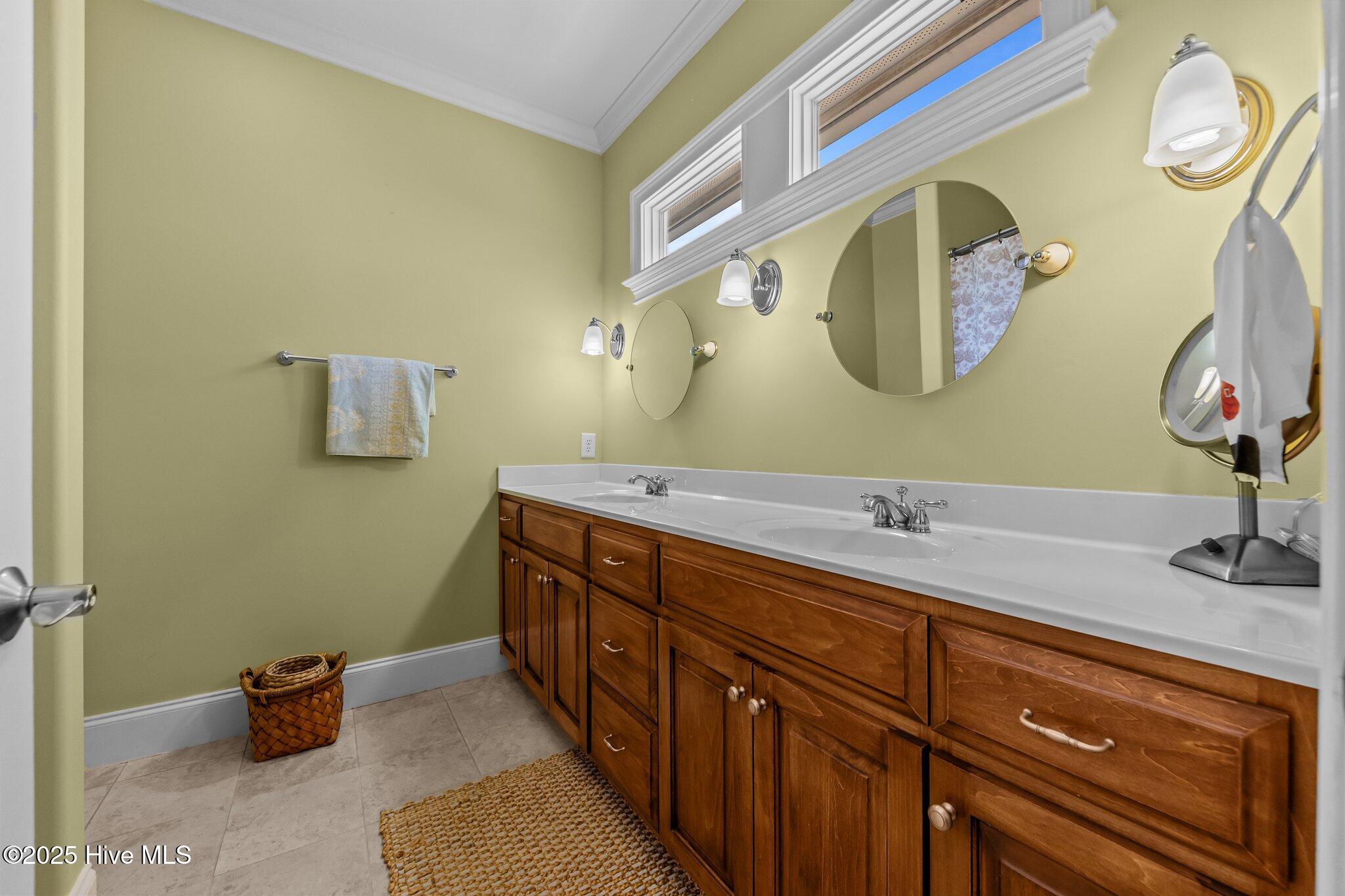 14 Lochwinnock Lane Property Photo 34