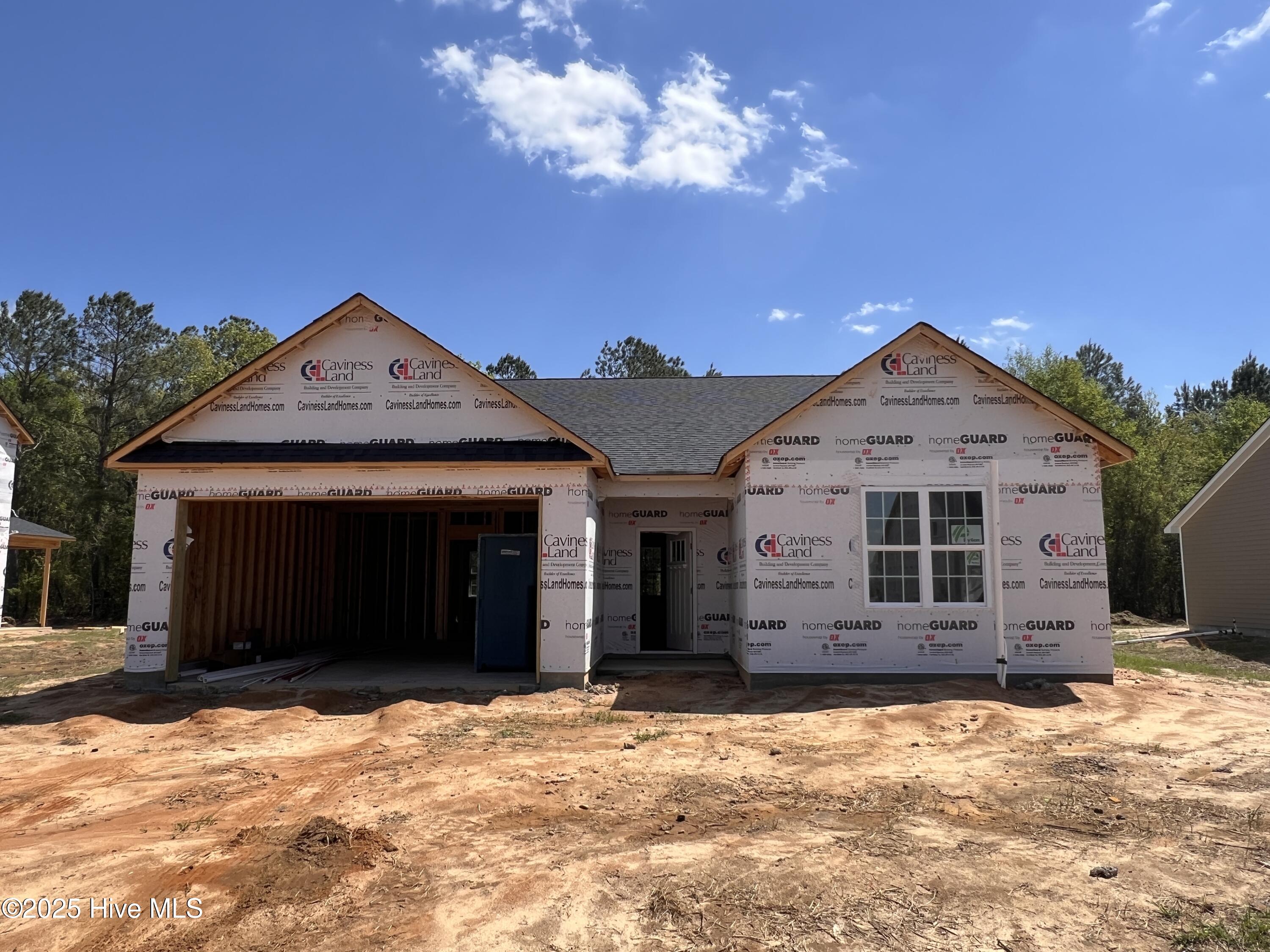226 Sacksonia Street Property Photo