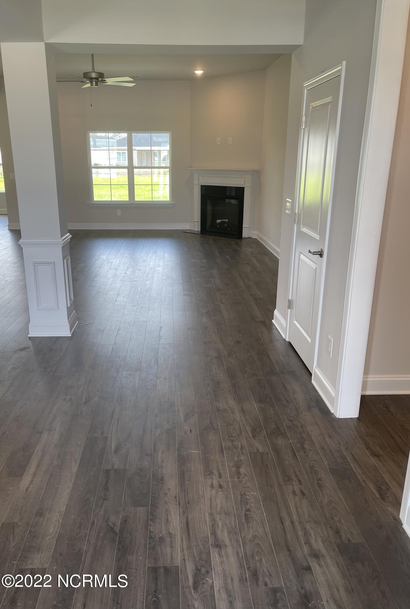 413 Lemonade Lane Property Photo 3